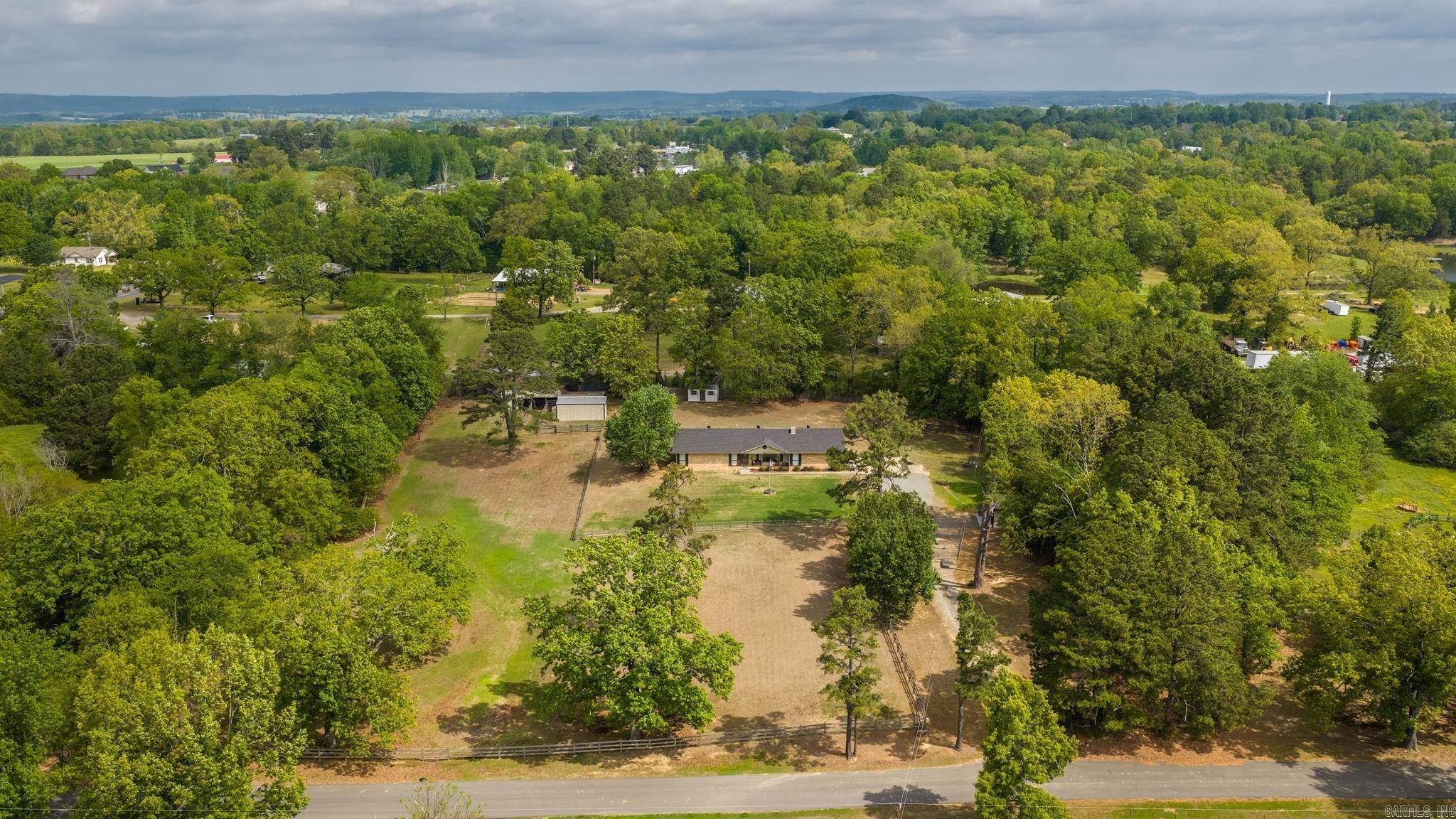 9 Hensley Drive  Damascus, AR