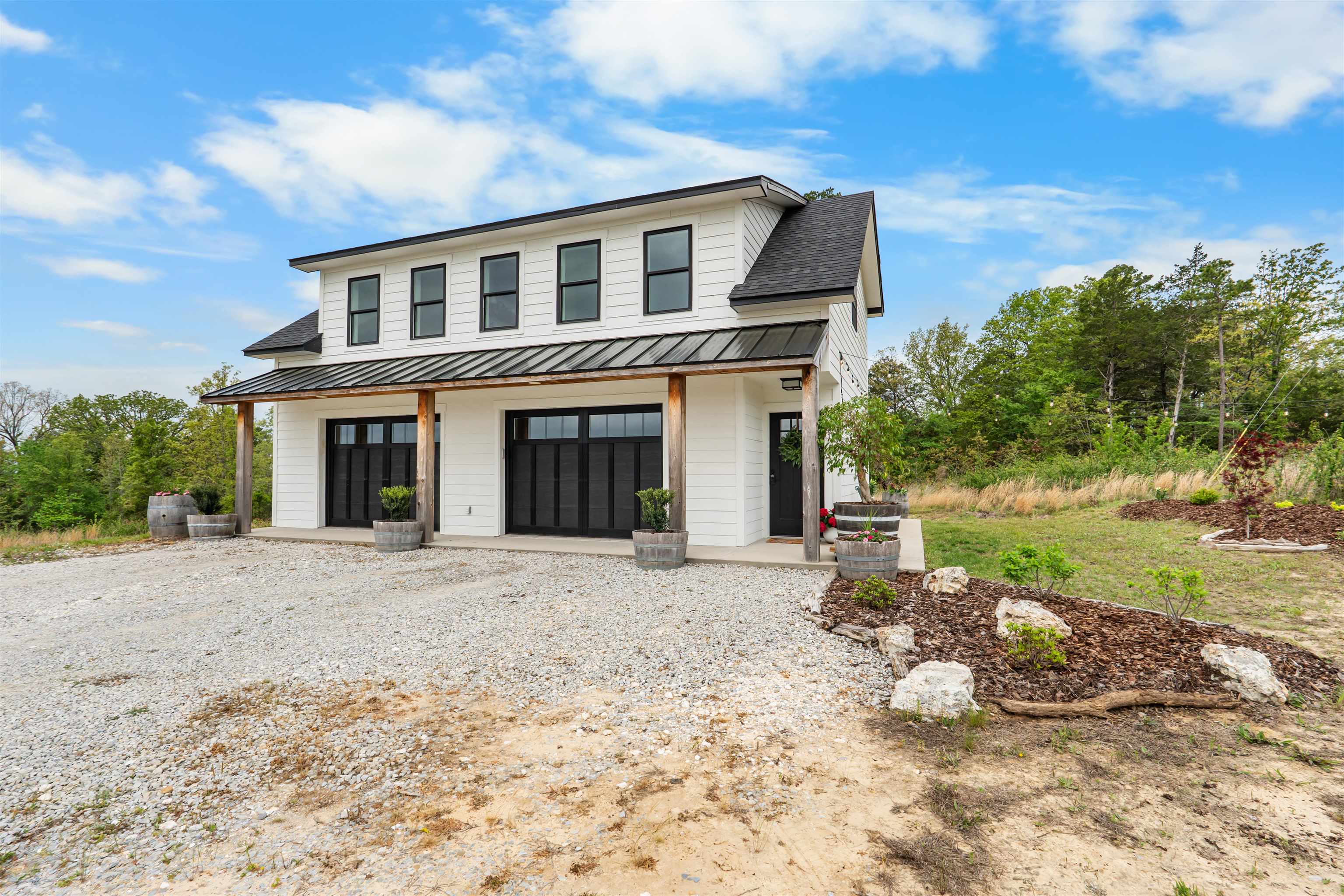 1881 E AR 56 Hwy  Violet Hill, AR