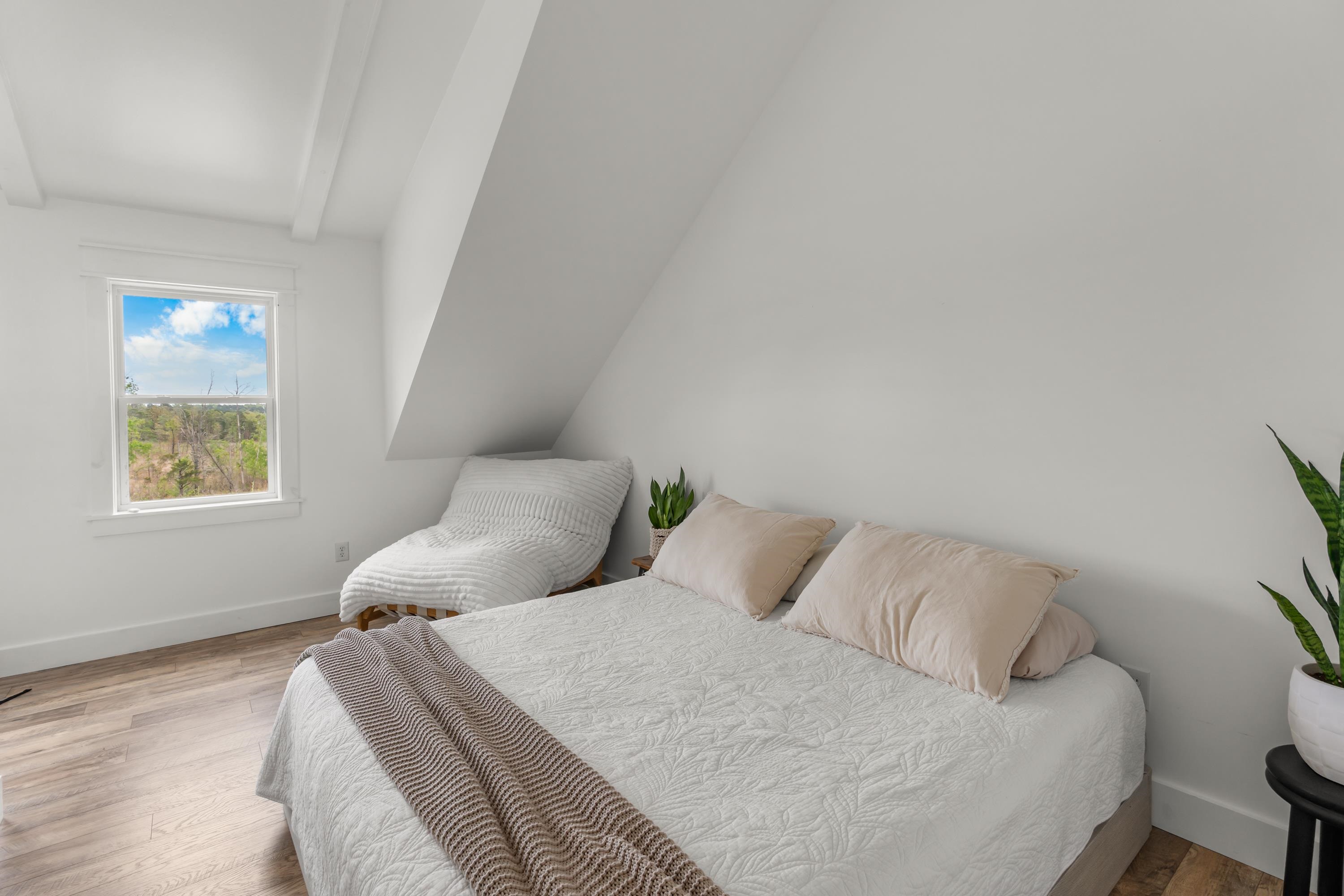 1881 E AR 56 Hwy  Violet Hill, AR