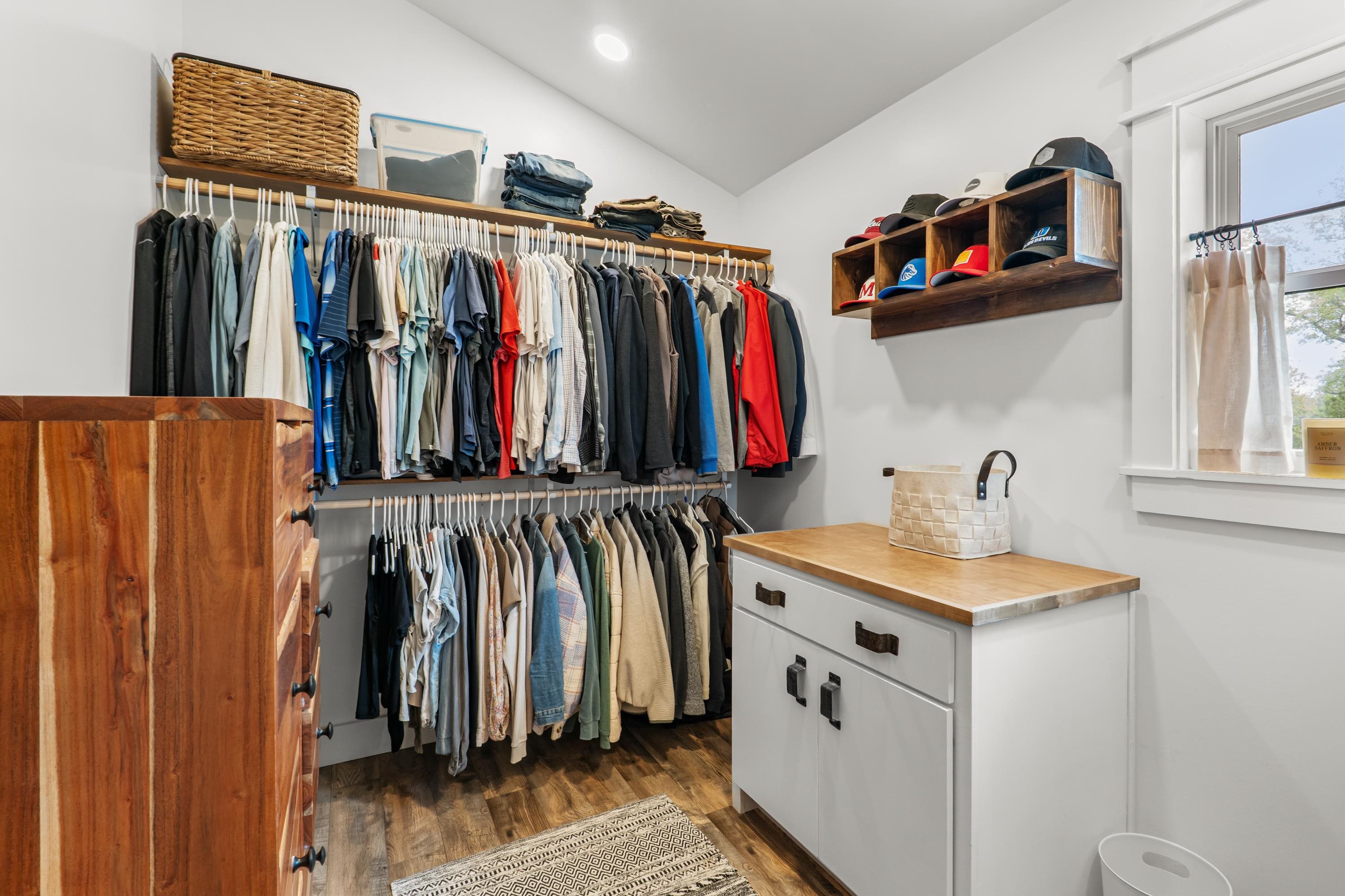 1881 E AR 56 Hwy  Violet Hill, AR