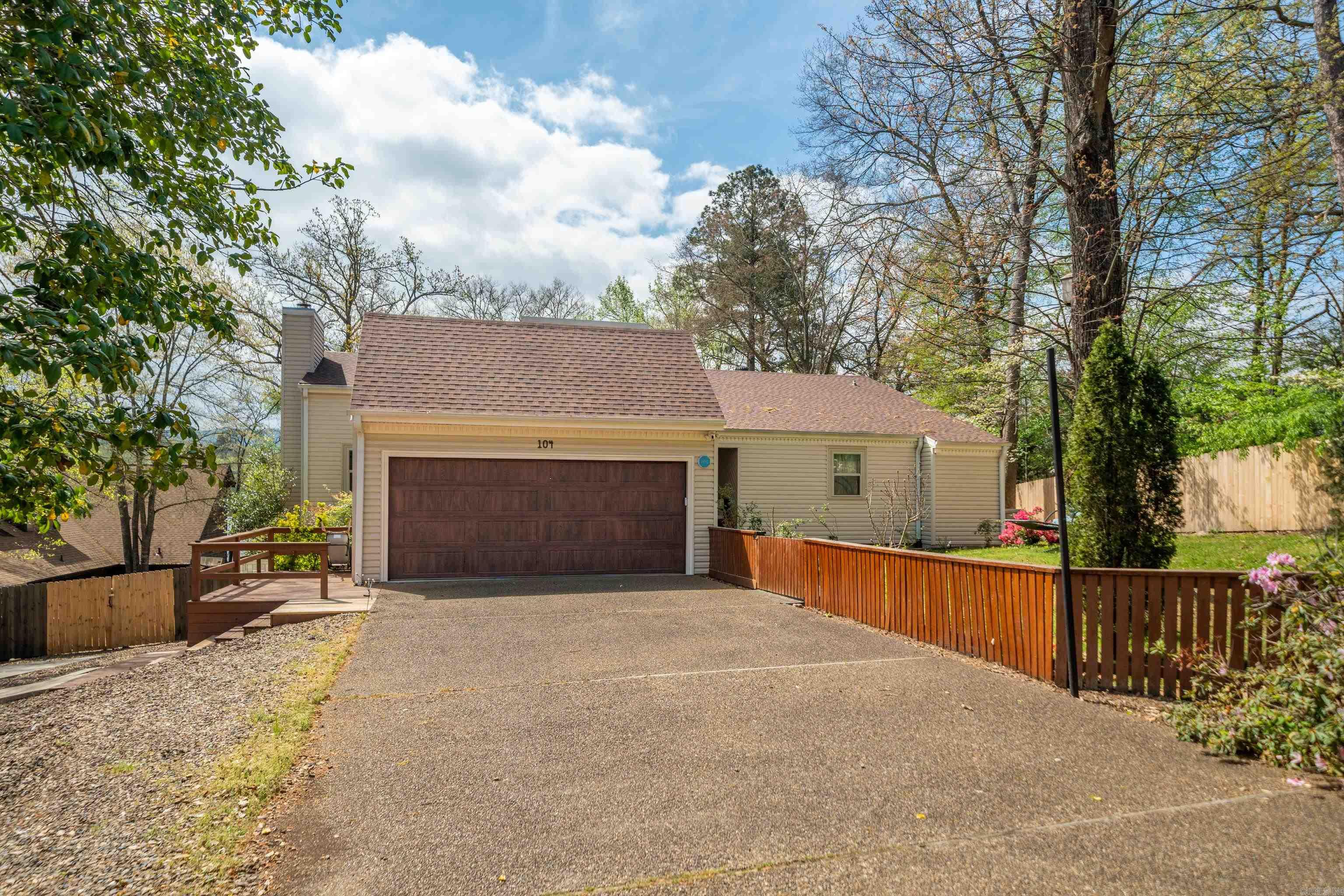 104 Silverwood Pt  Hot Springs, AR