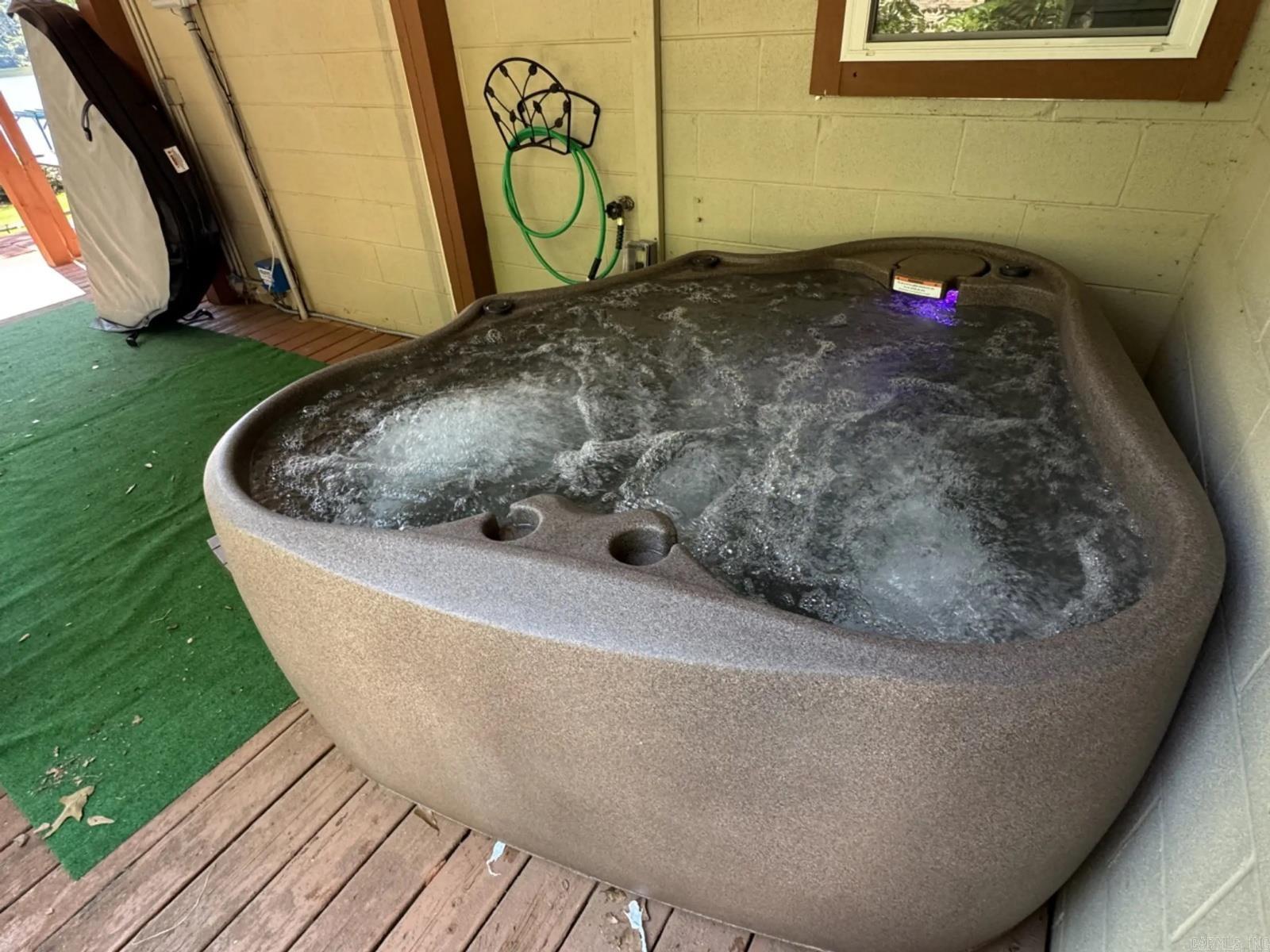 104 Silverwood Pt  Hot Springs, AR