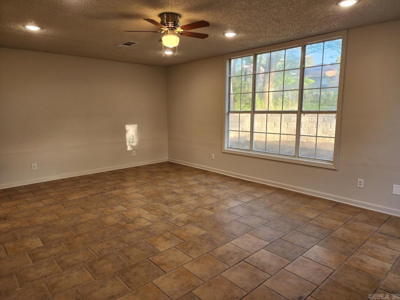 641 Warner  Jonesboro, AR