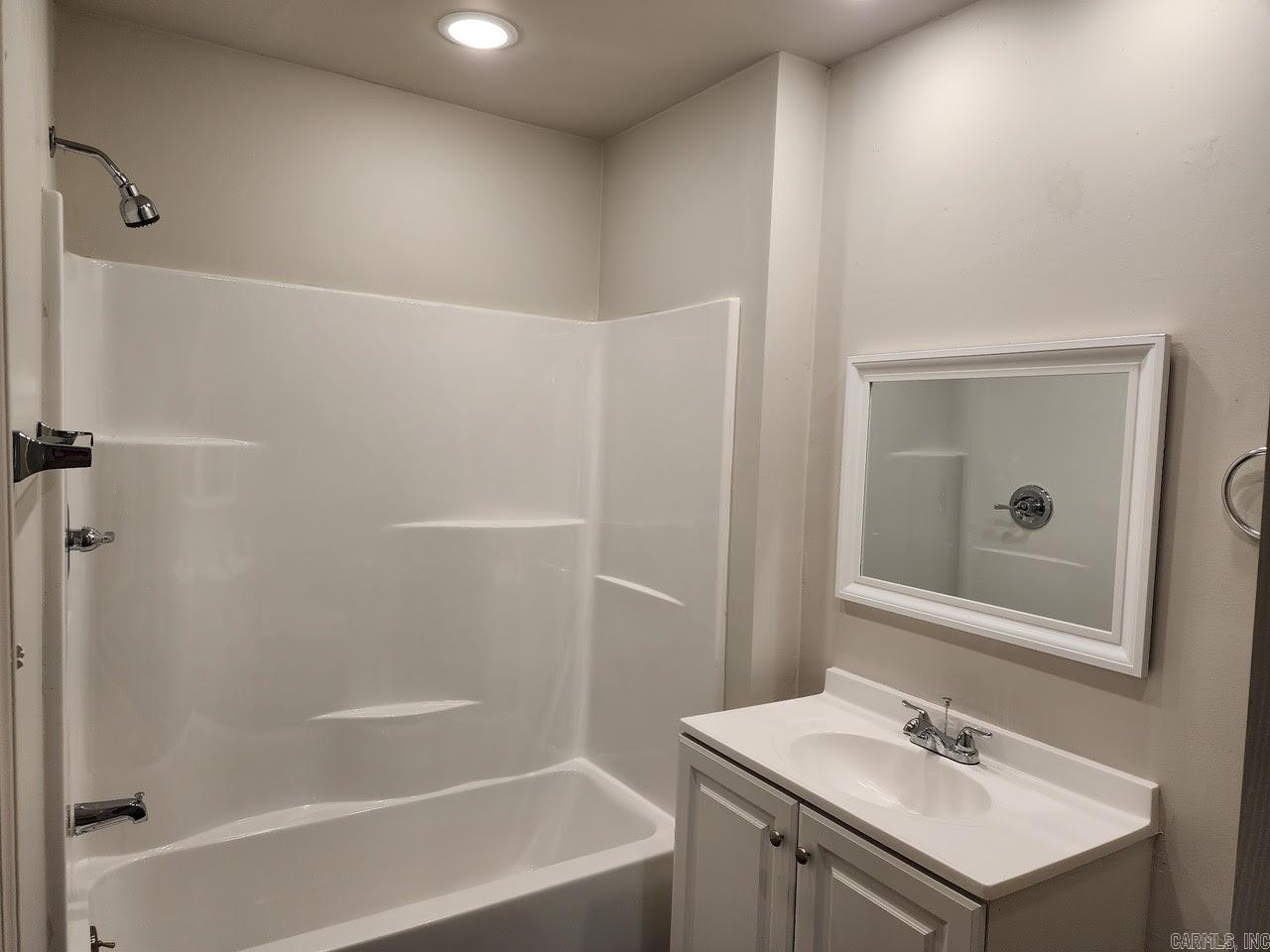 641 Warner  Jonesboro, AR