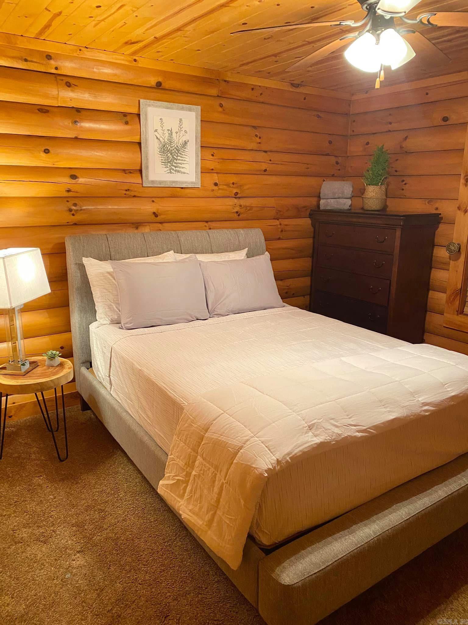 355 RIVERBEND  Clinton, AR