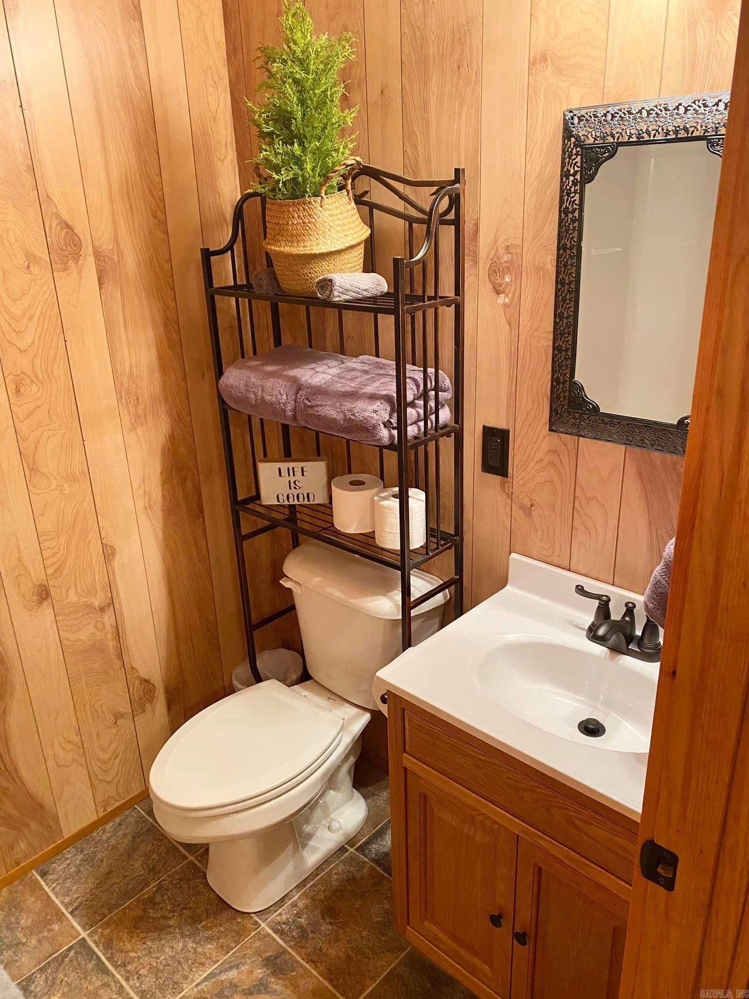 355 RIVERBEND  Clinton, AR