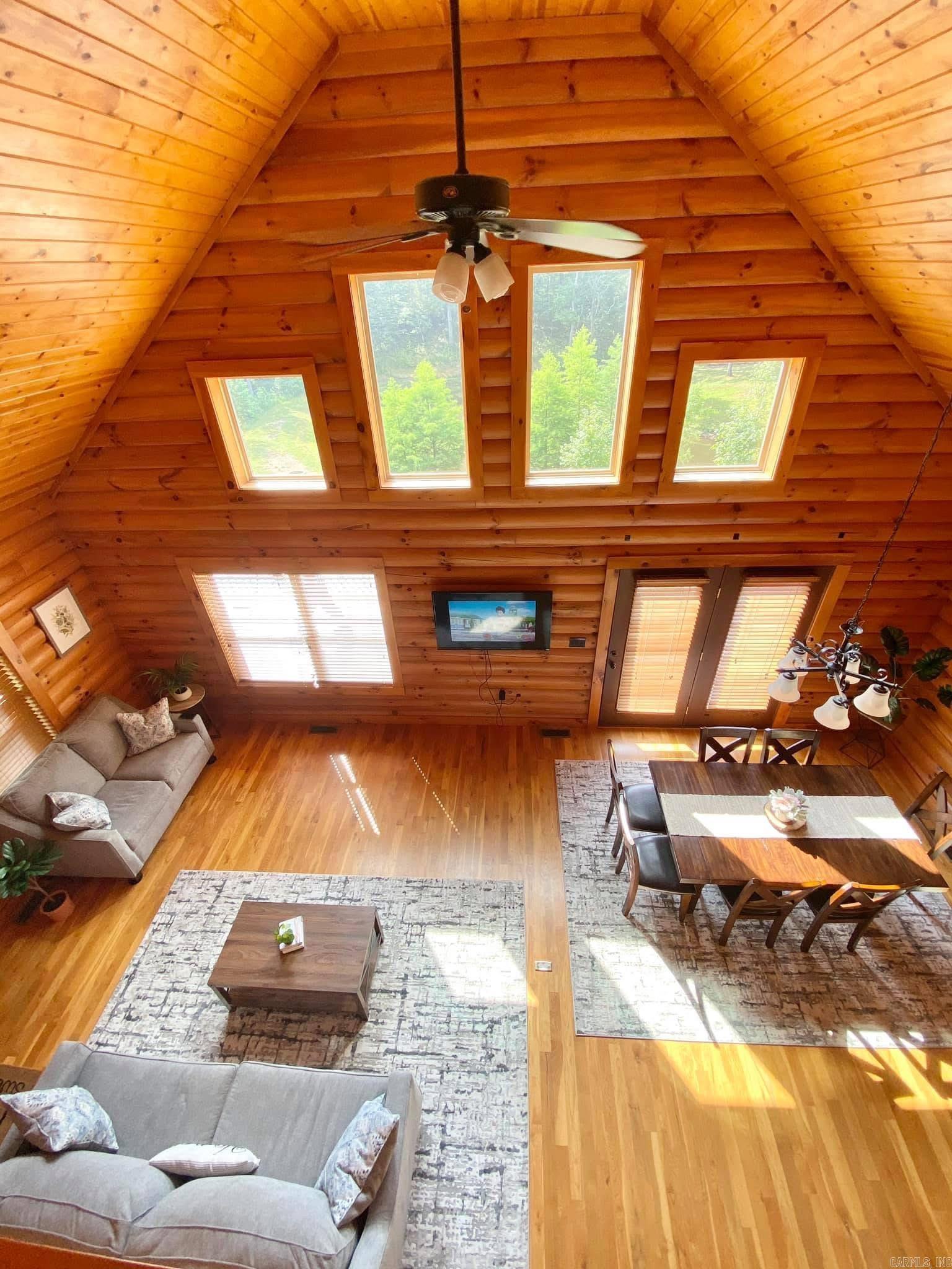 355 RIVERBEND  Clinton, AR