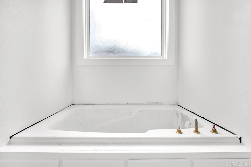 6 Ricky Lane  Greenbrier, AR