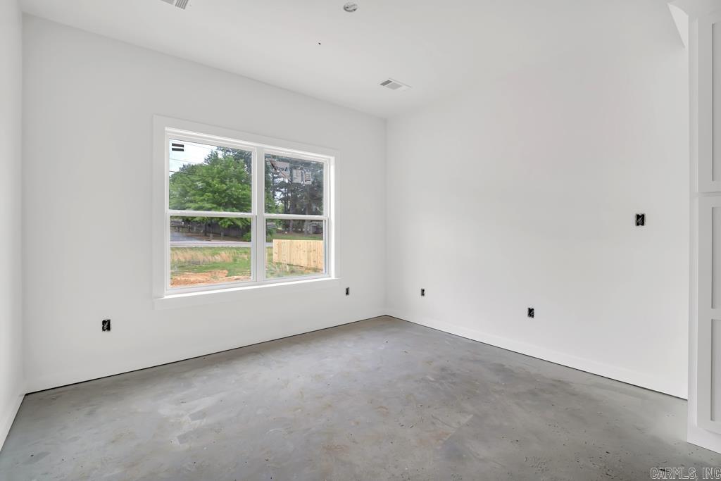 6 Ricky Lane  Greenbrier, AR