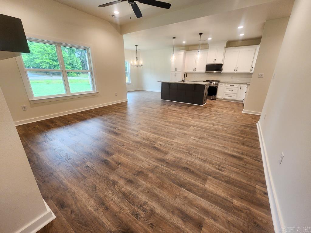 6 Ricky Lane  Greenbrier, AR
