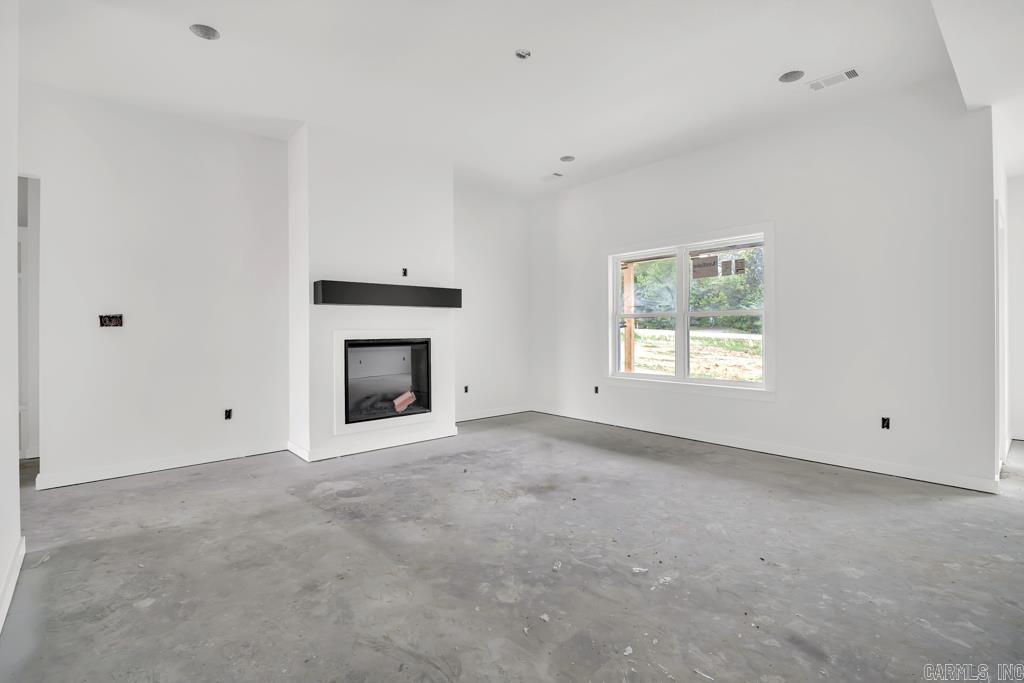 6 Ricky Lane  Greenbrier, AR