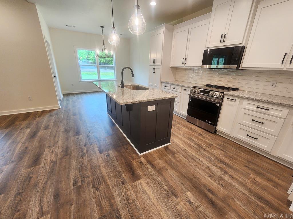 6 Ricky Lane  Greenbrier, AR