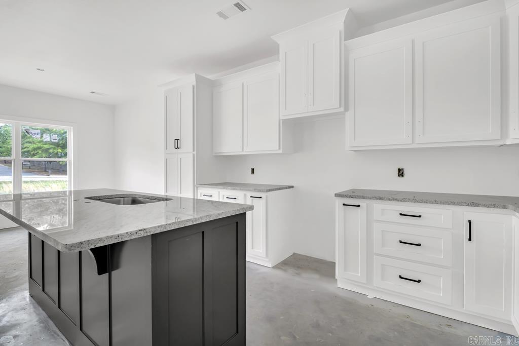 6 Ricky Lane  Greenbrier, AR