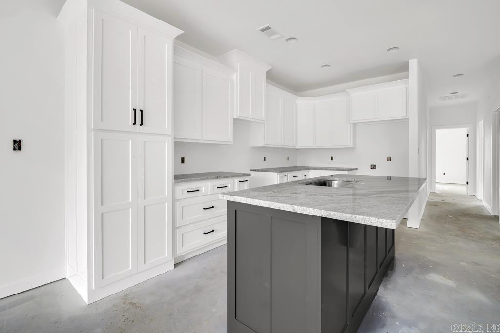 6 Ricky Lane  Greenbrier, AR