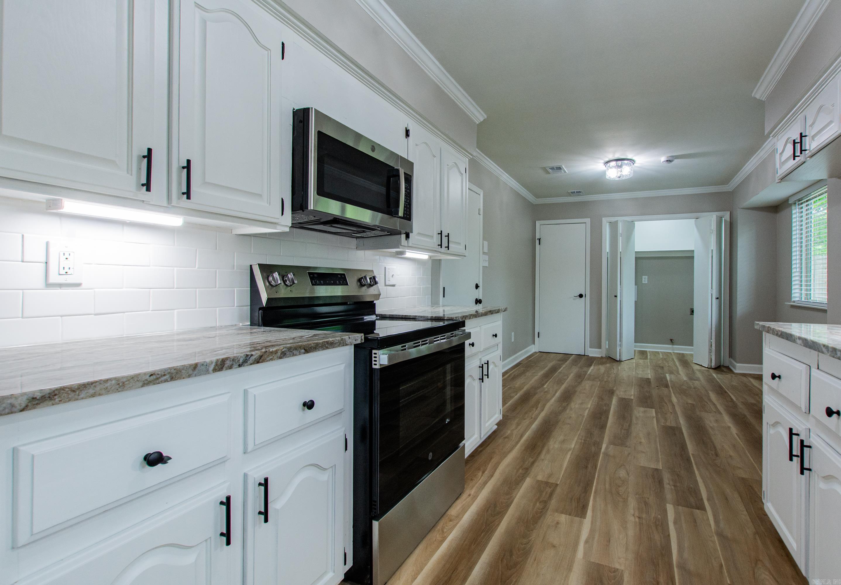 8 Orange Blossom  Little Rock, AR