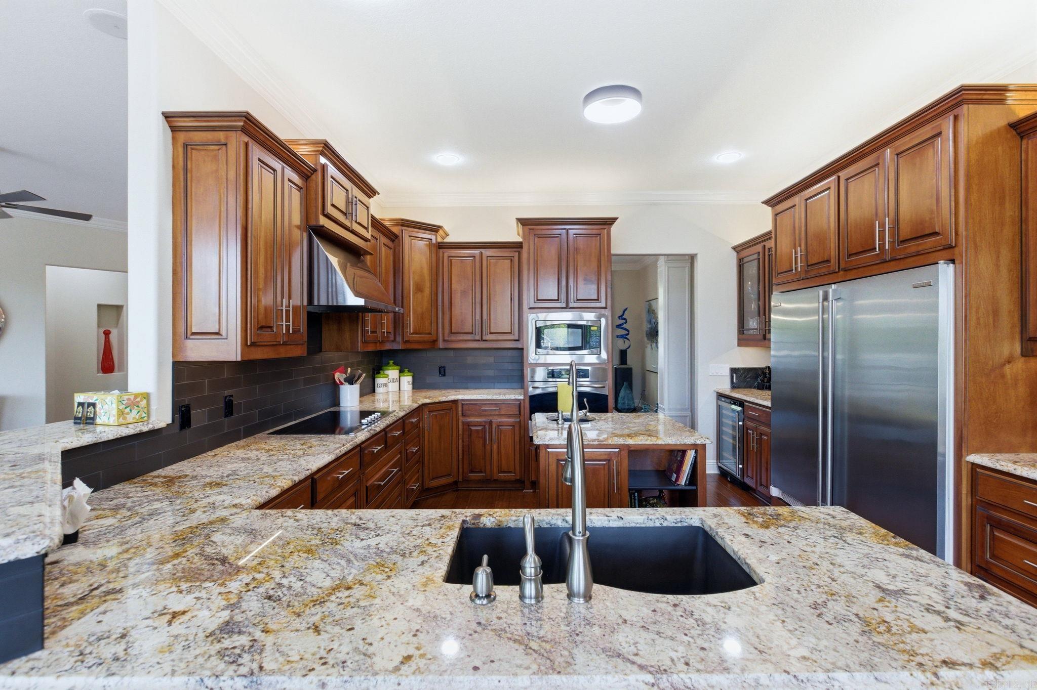 1 Levantino  Hot Springs Village, AR