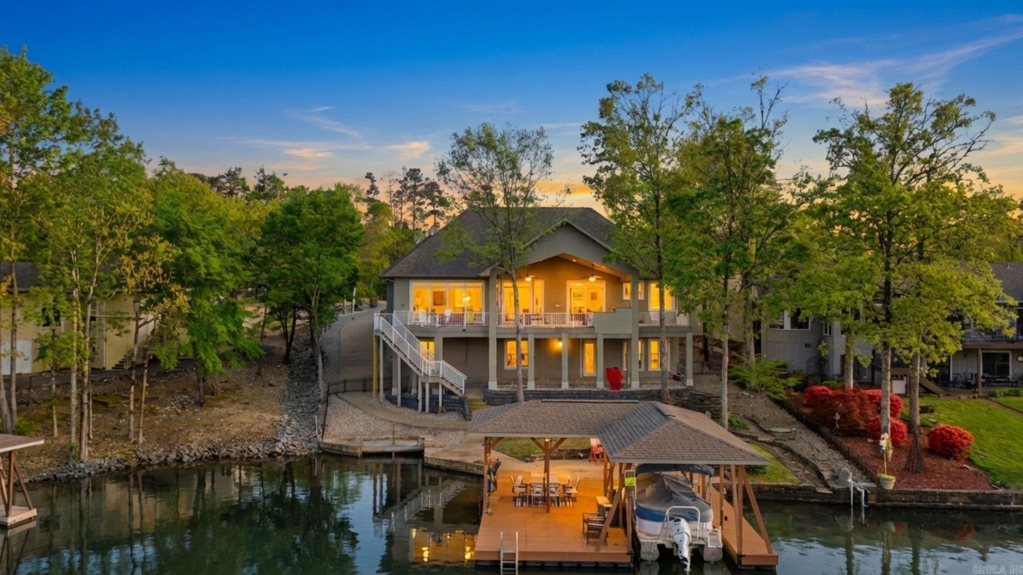 1 Levantino  Hot Springs Village, AR