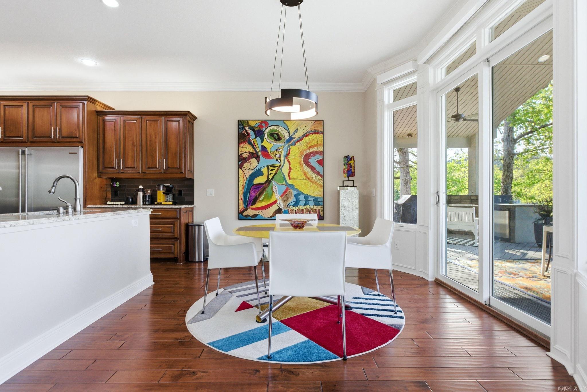 1 Levantino  Hot Springs Village, AR