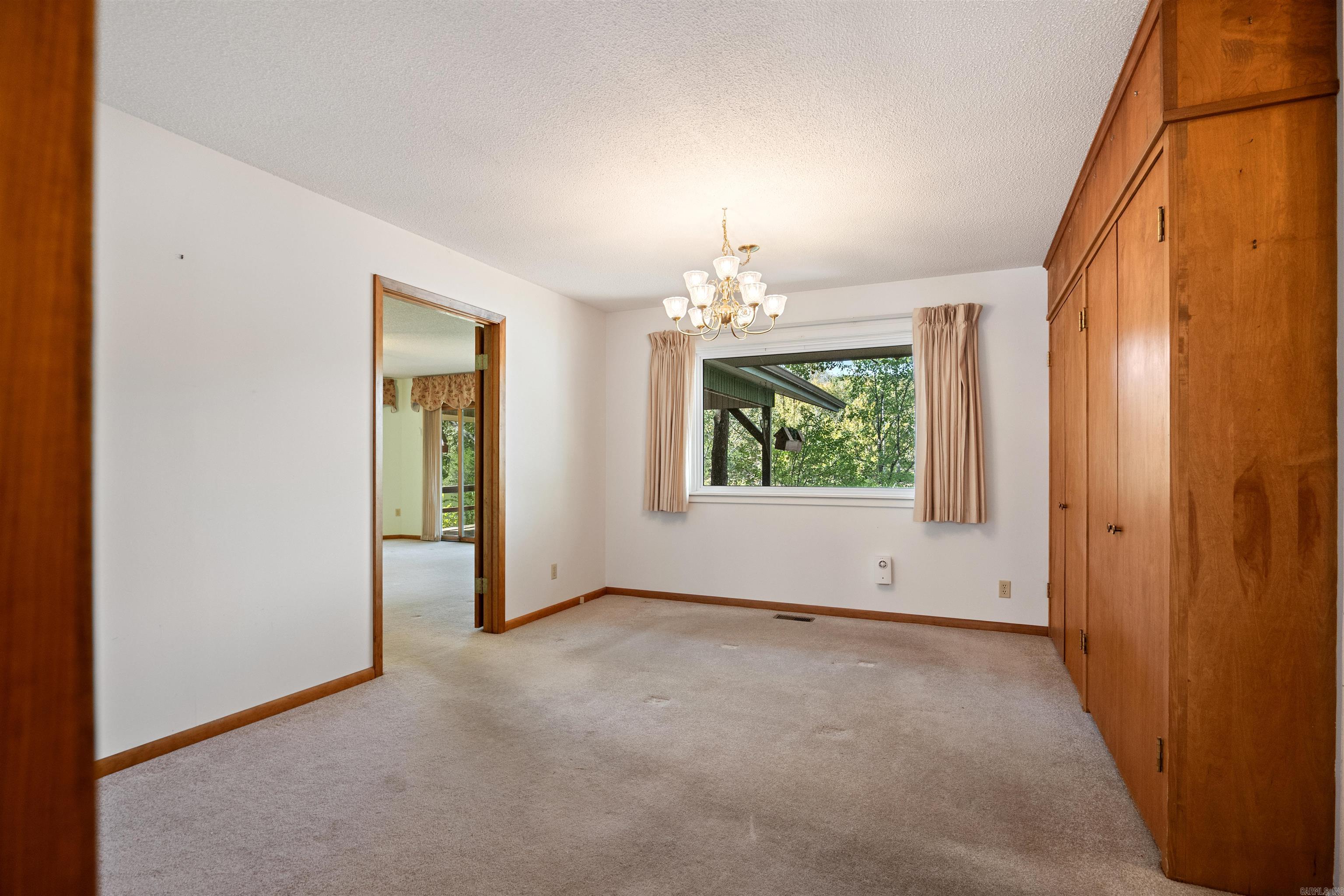 11 Awi  Cherokee Village, AR