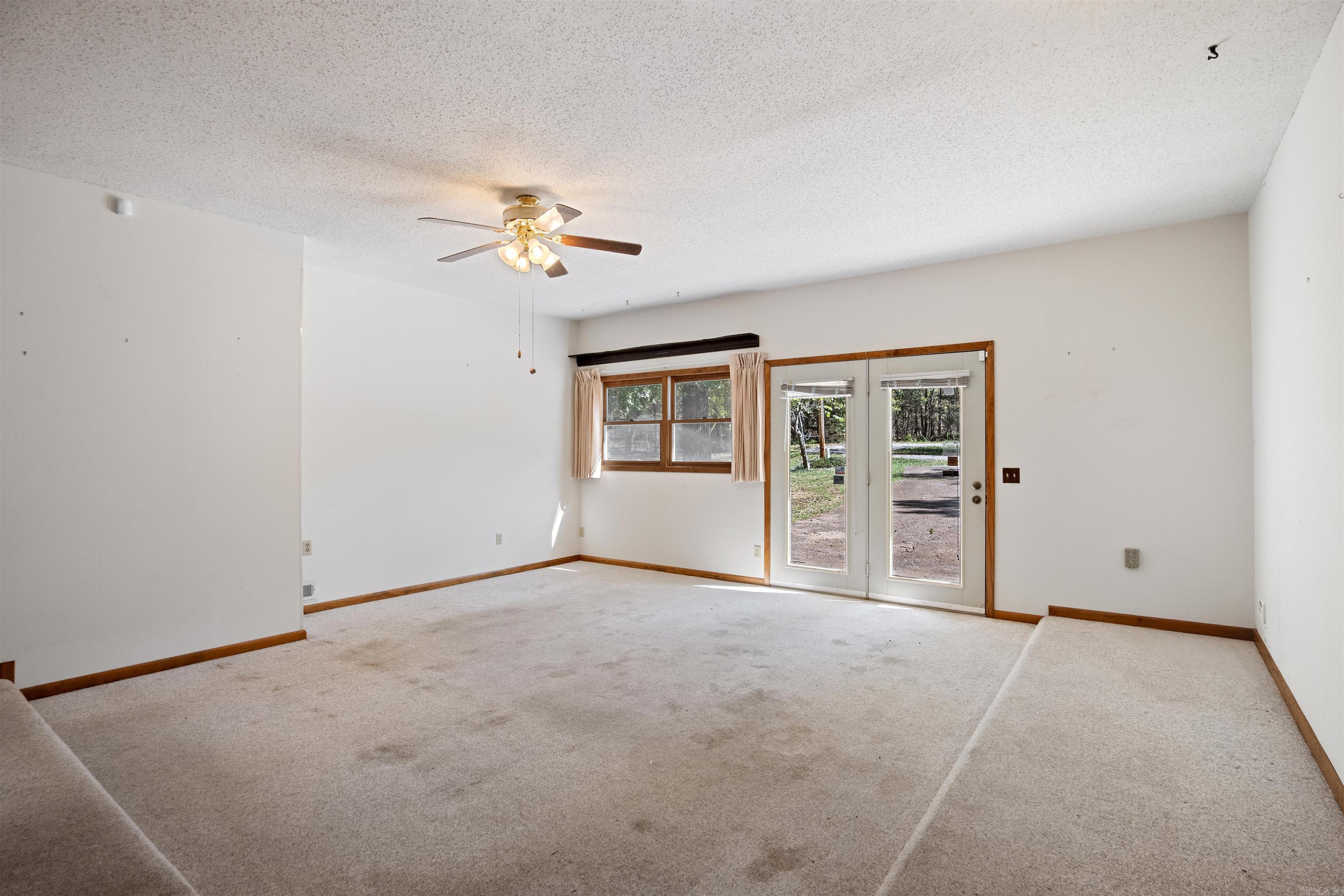 11 Awi  Cherokee Village, AR