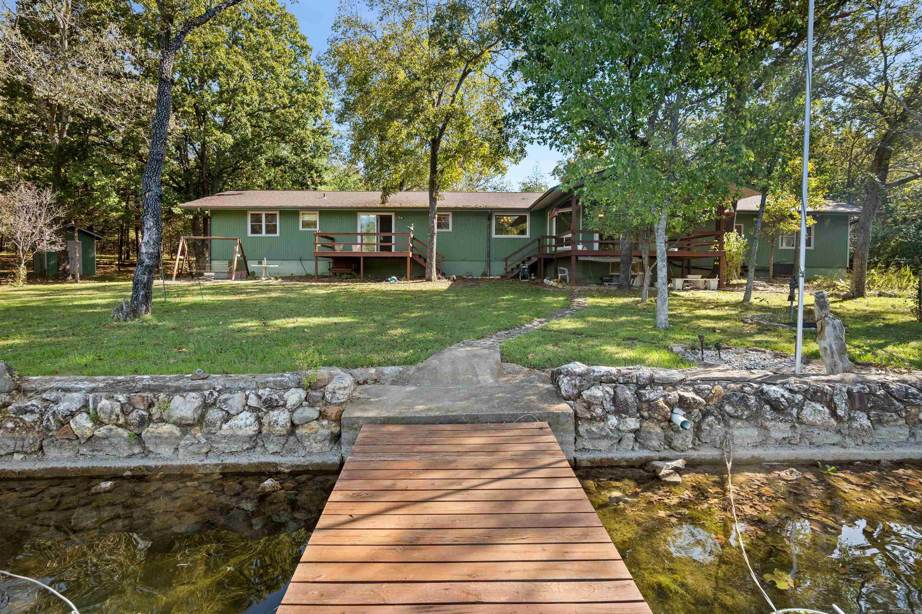 11 Awi  Cherokee Village, AR