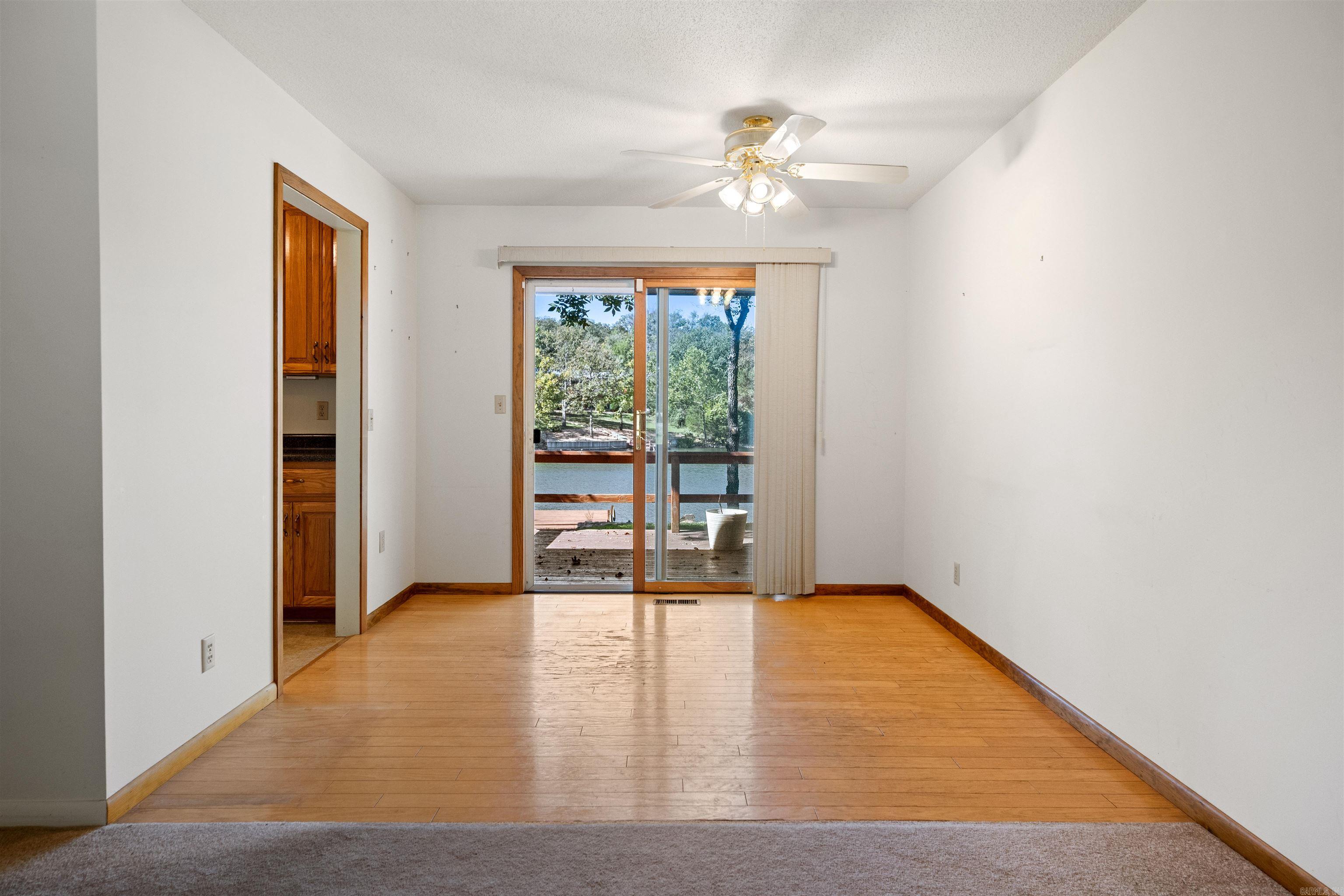 11 Awi  Cherokee Village, AR