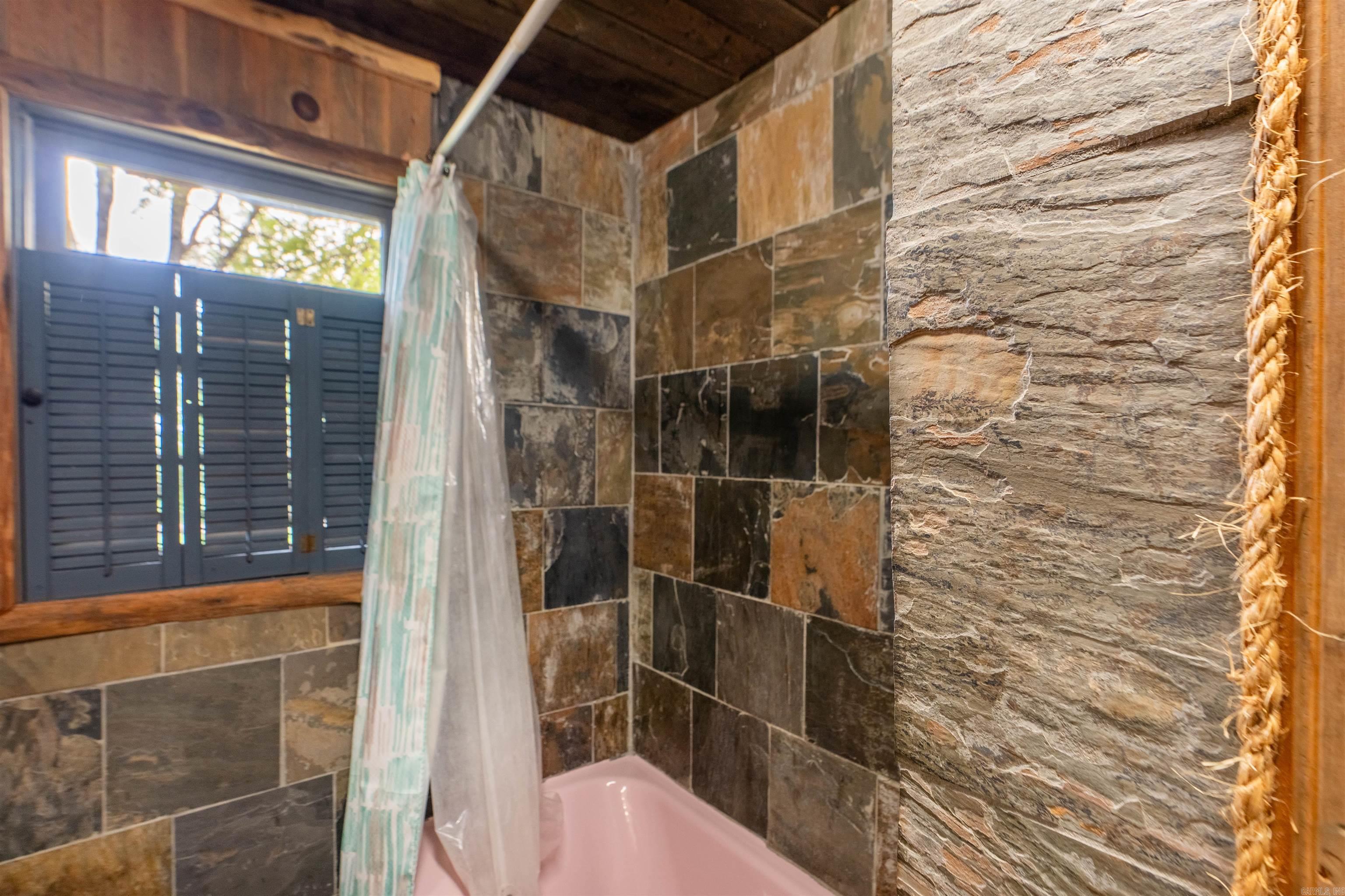 12633 HWY 65  Saint Joe, AR