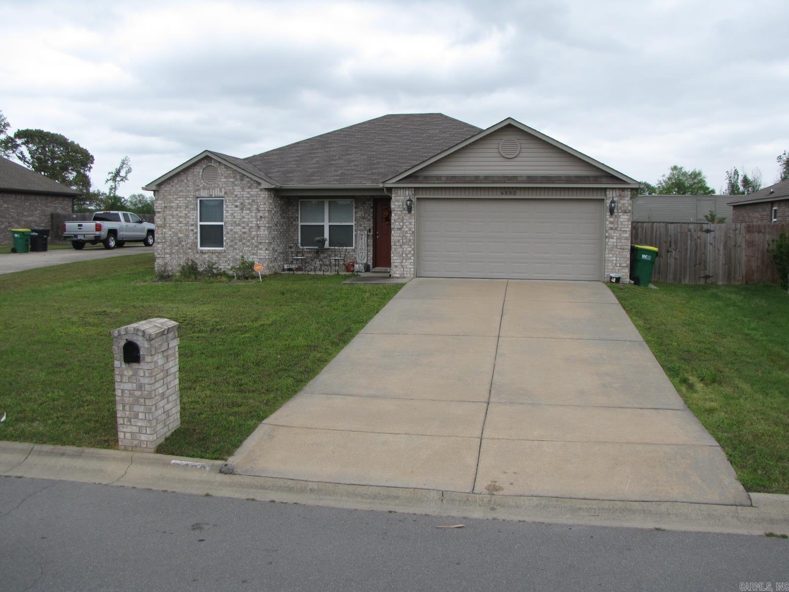 6800 Ridgemist  North Little Rock, AR