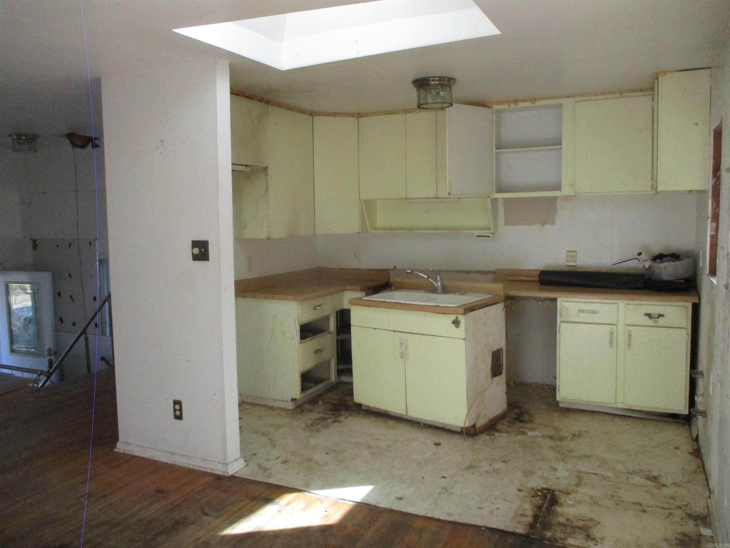 57 White Oak  Little Rock, AR