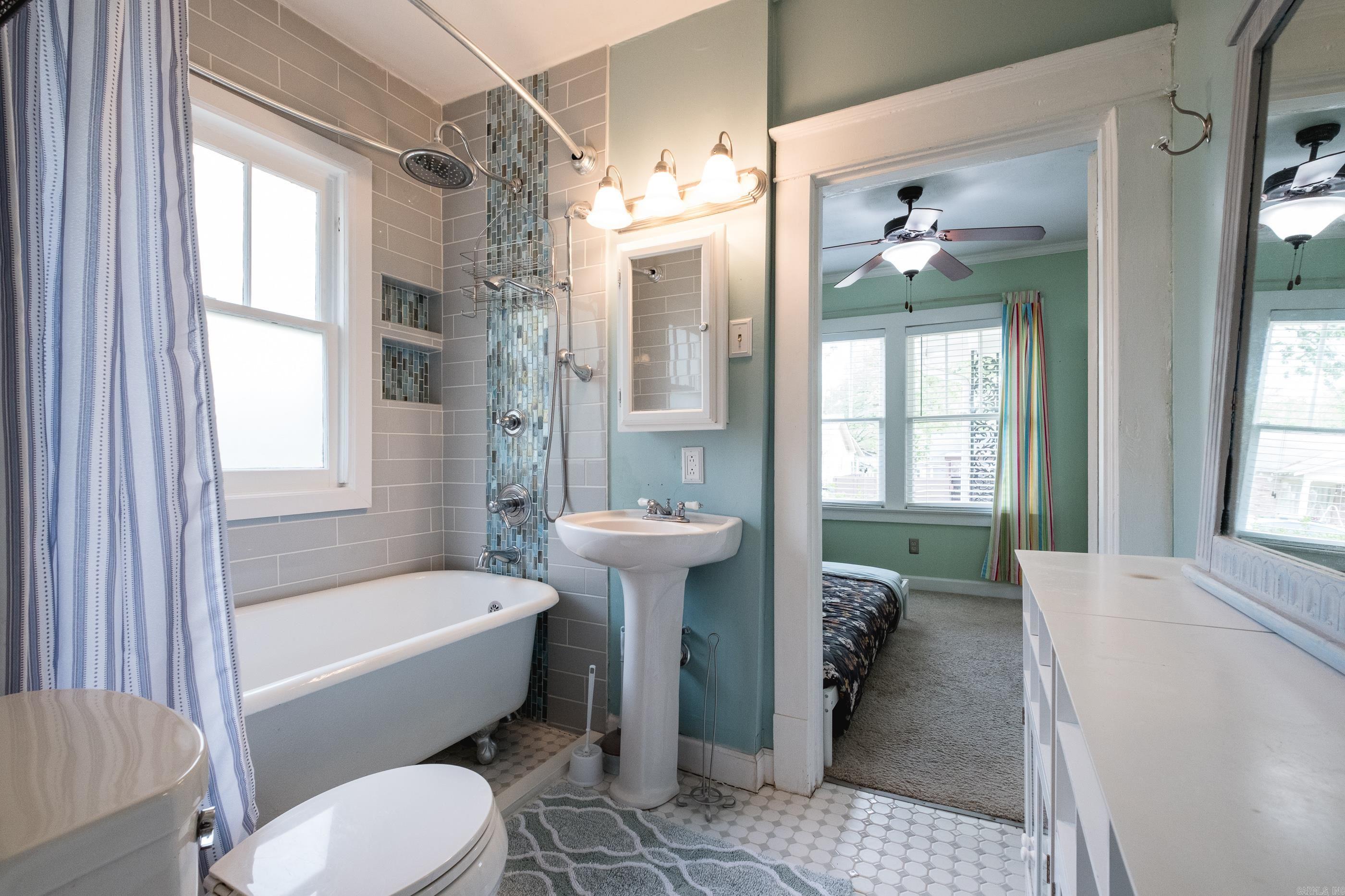 5418 C  Little Rock, AR