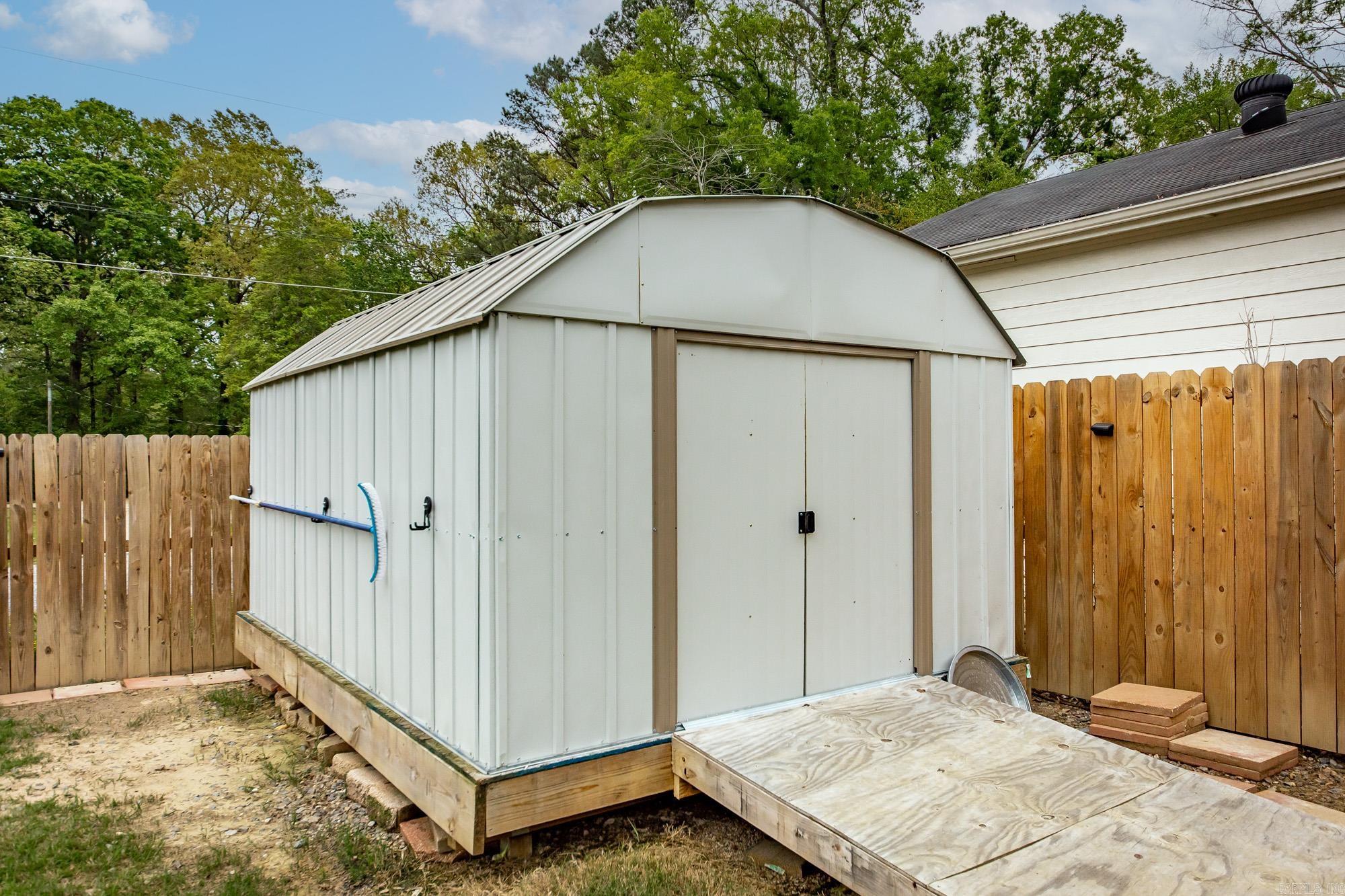 609 Lynnewood  Jacksonville, AR