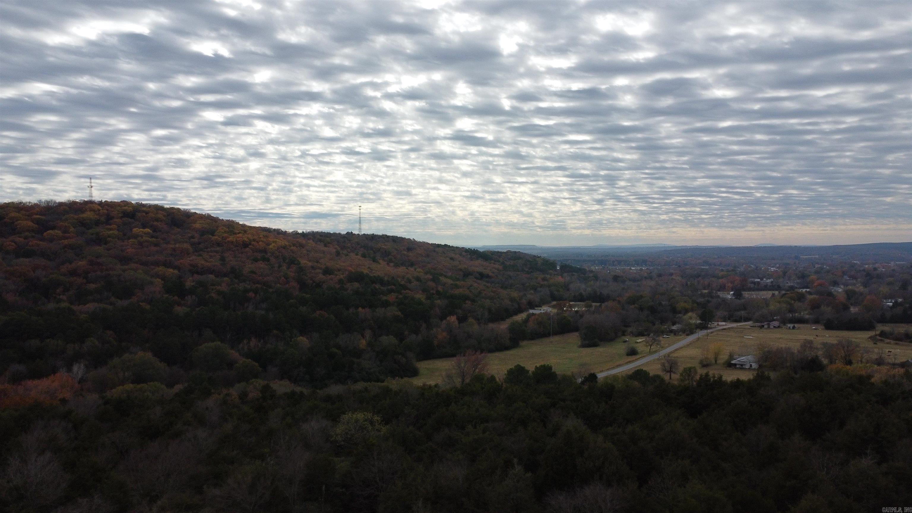 1457 N 2Nd St  Ozark, AR