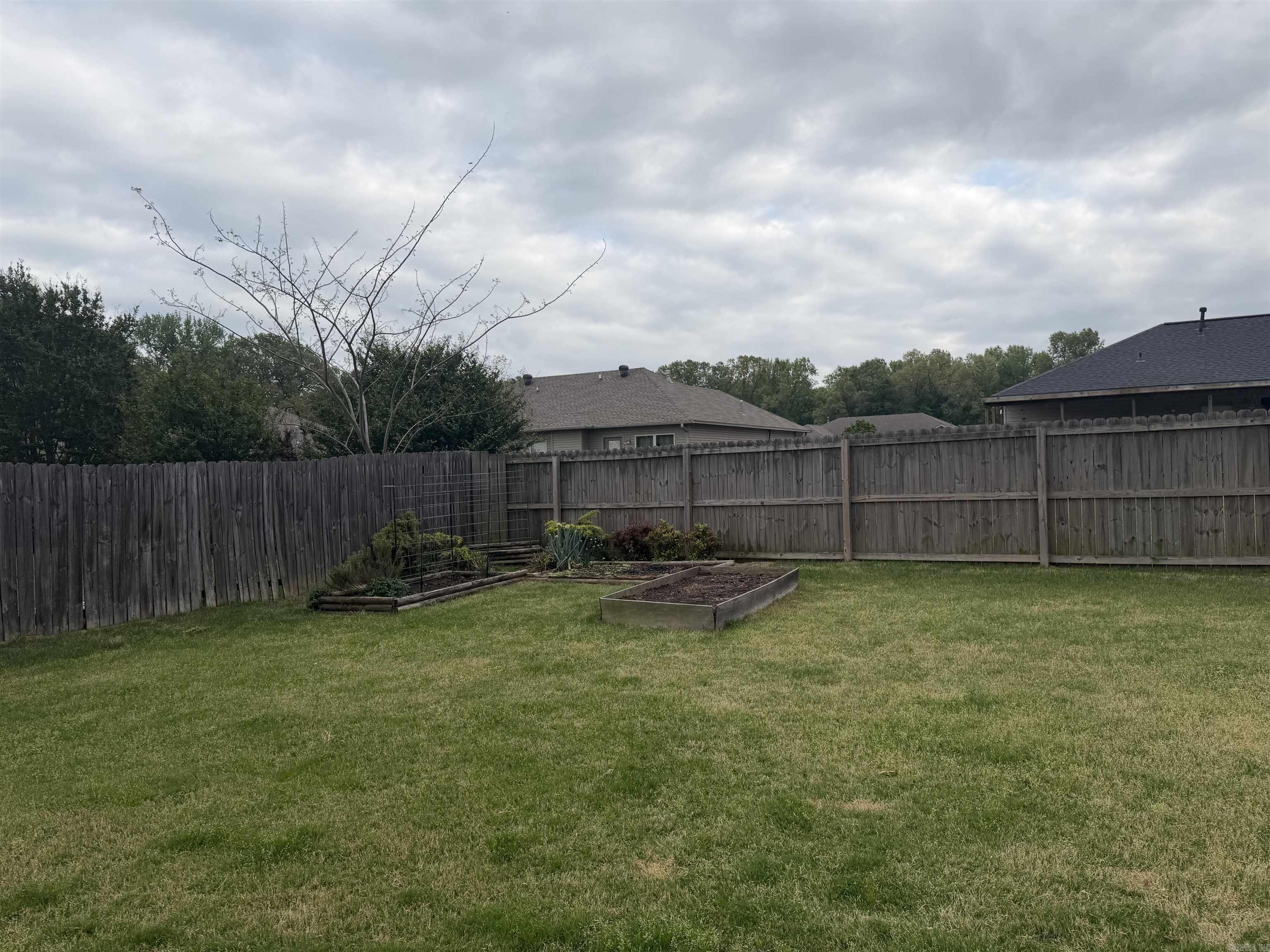 23 Sioux Dr  Austin, AR