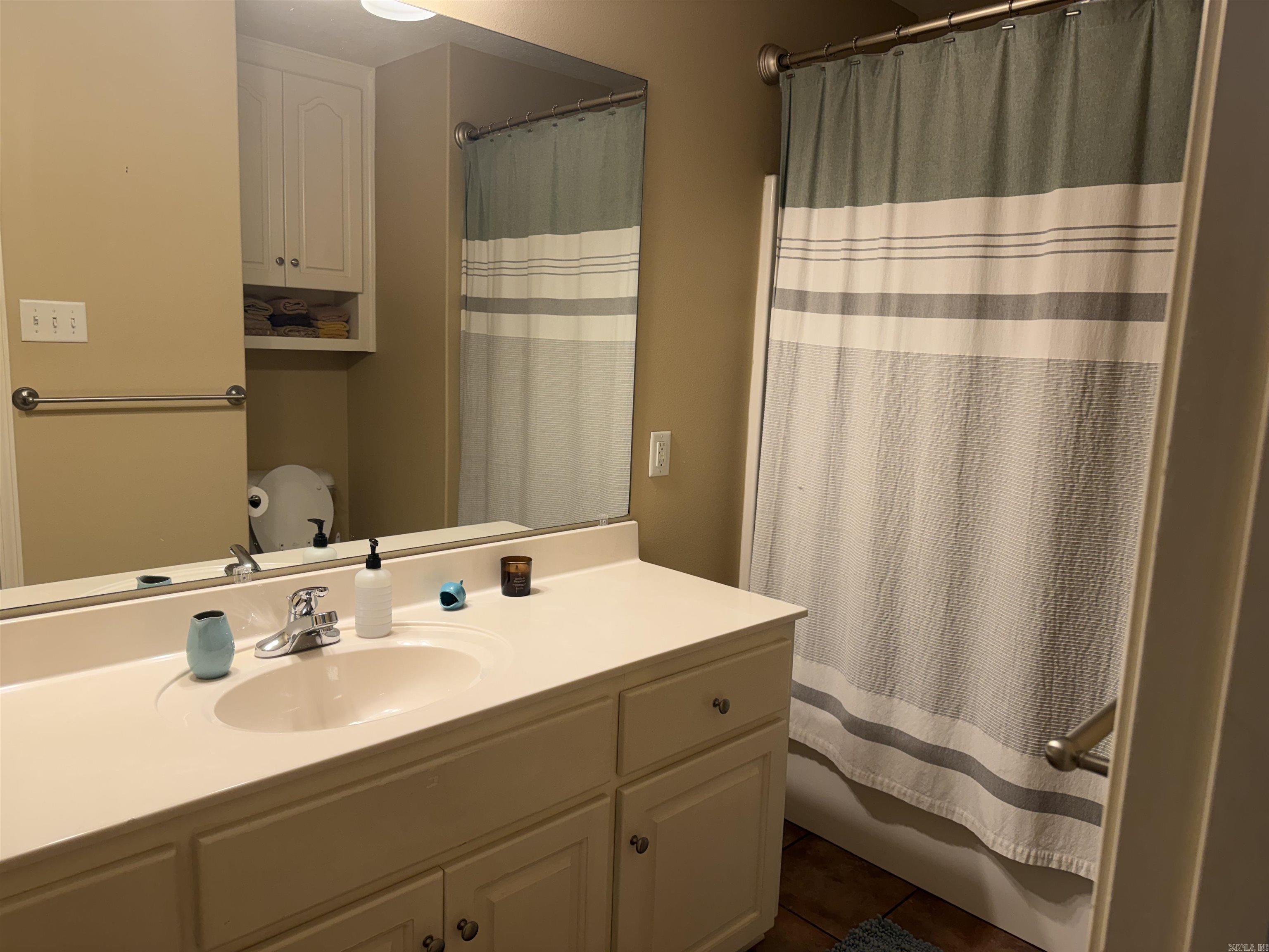 23 Sioux Dr  Austin, AR