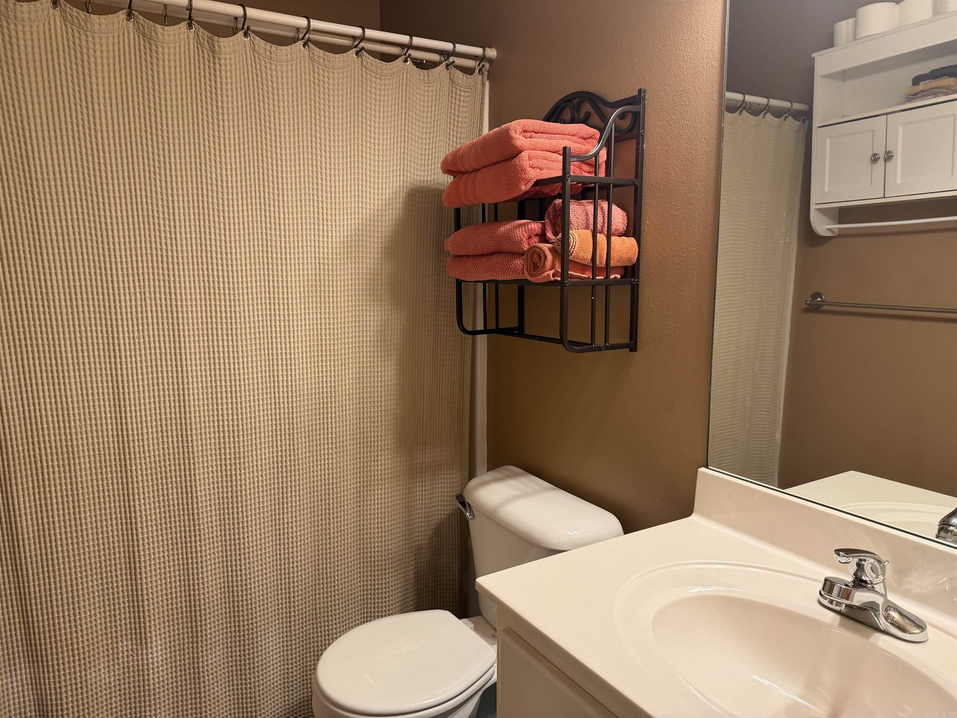 23 Sioux Dr  Austin, AR