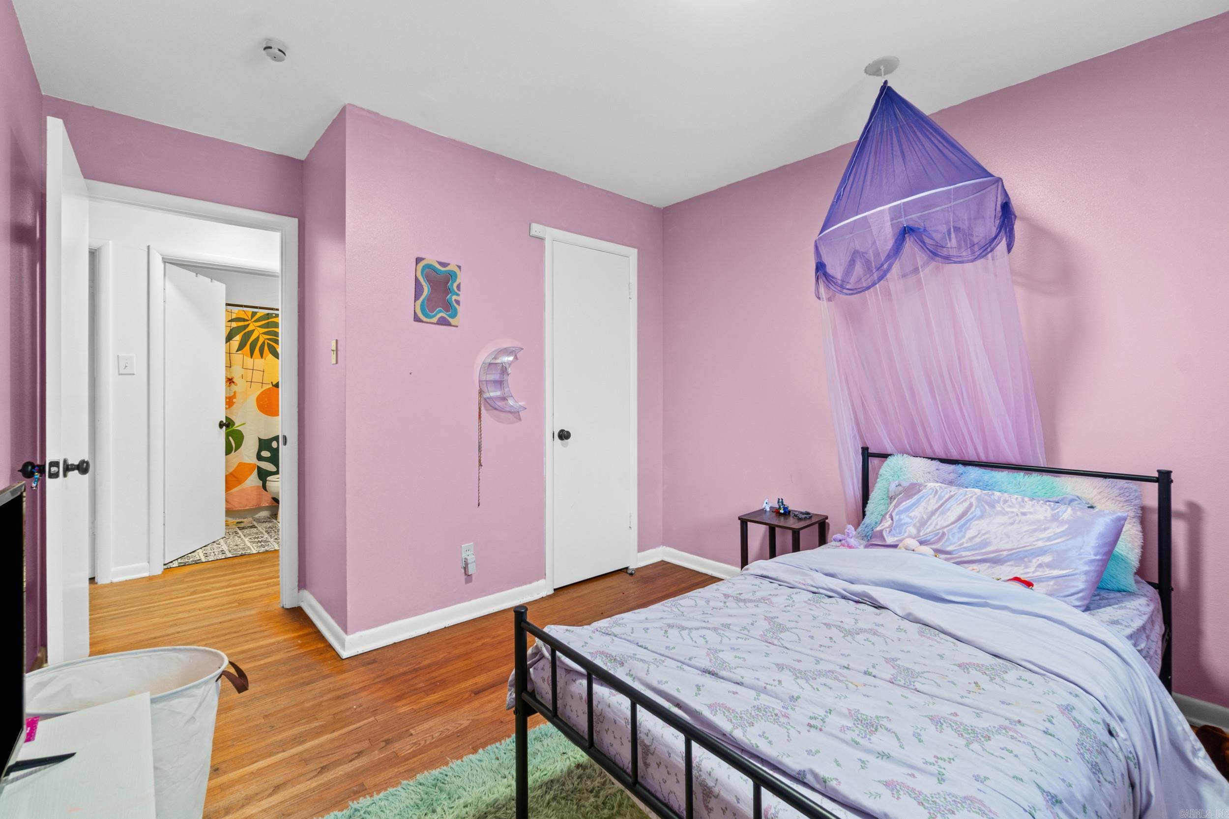 22 Holly Hill  Little Rock, AR