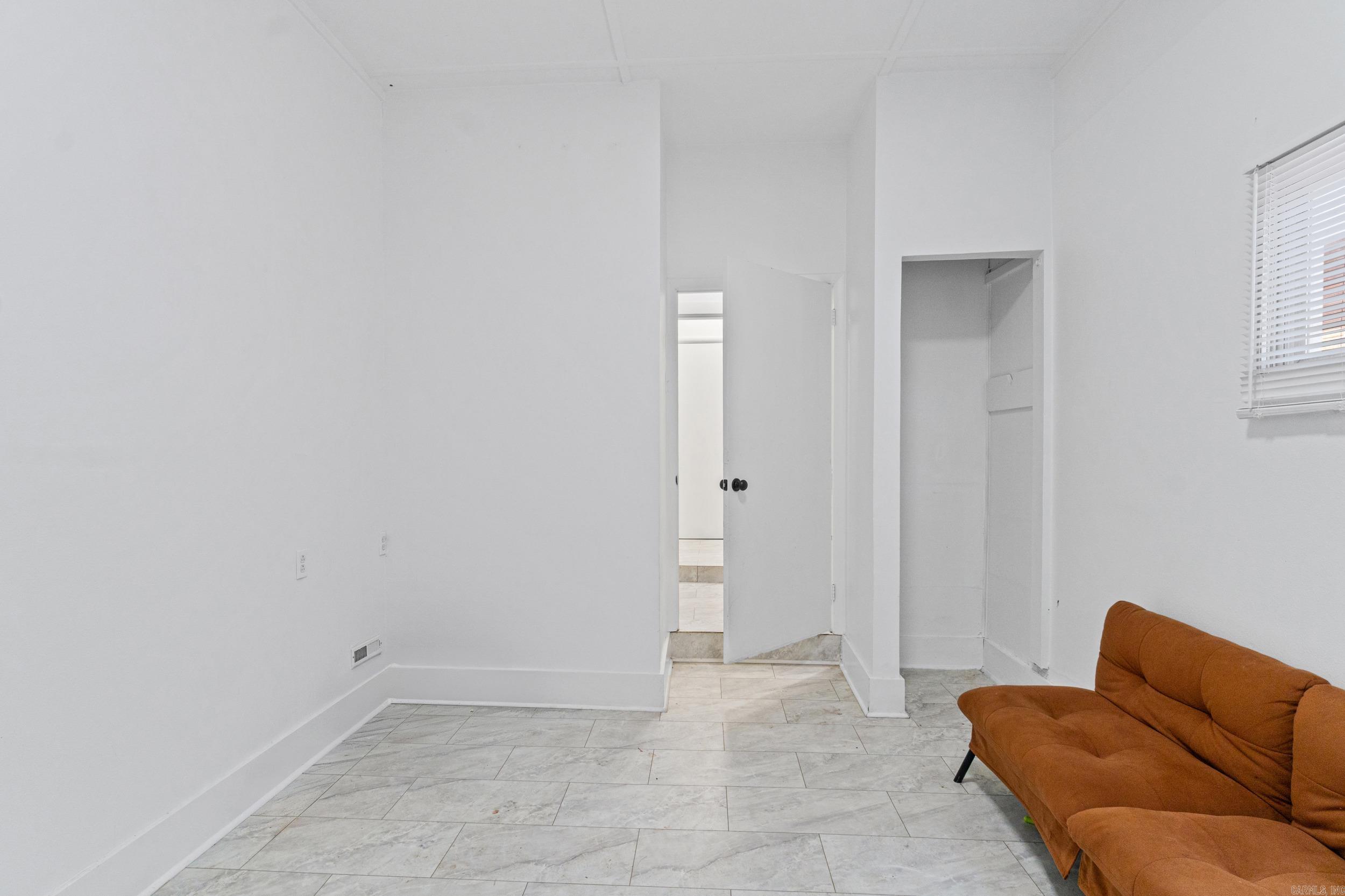 22 Holly Hill  Little Rock, AR