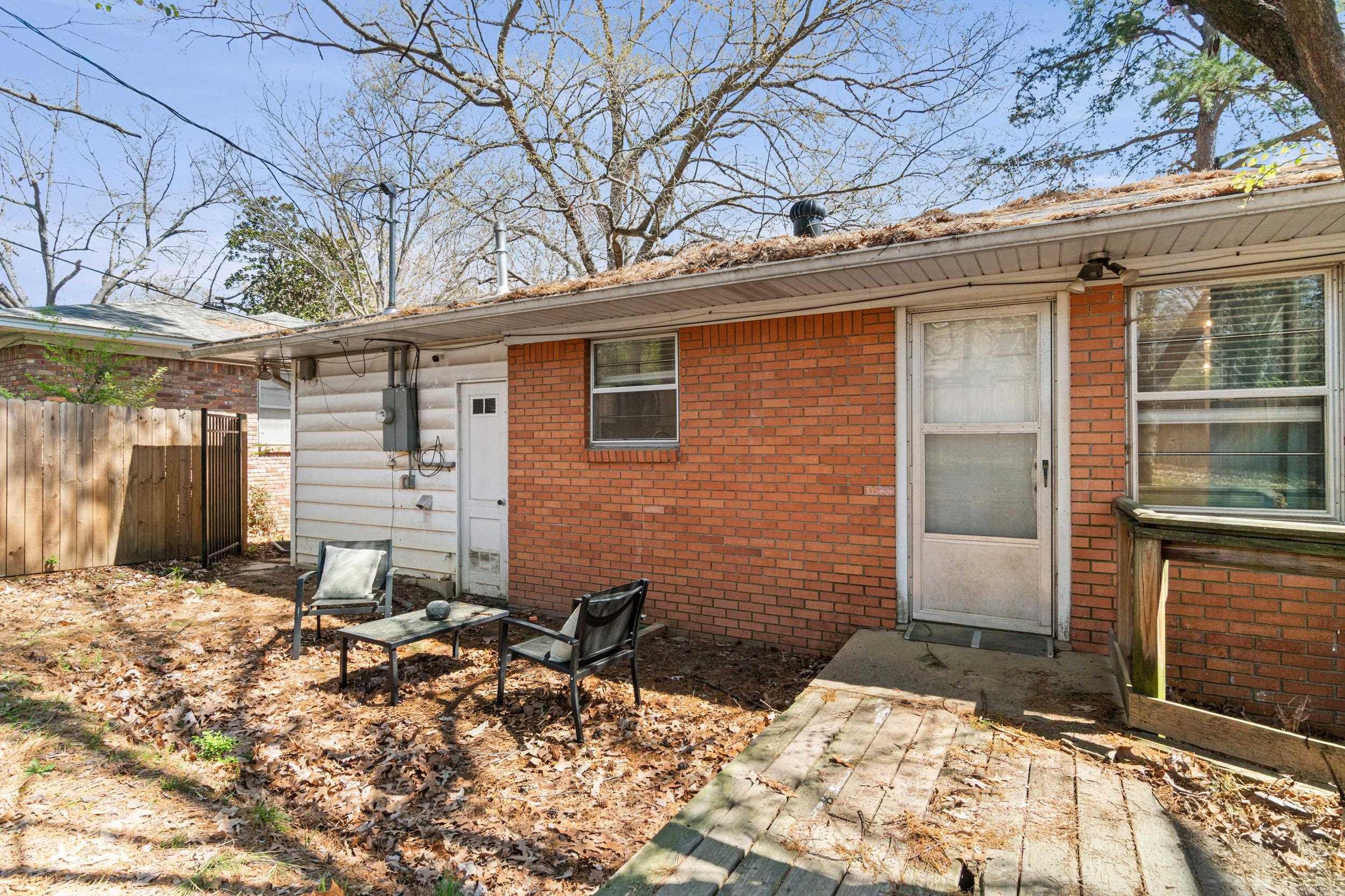 22 Holly Hill  Little Rock, AR