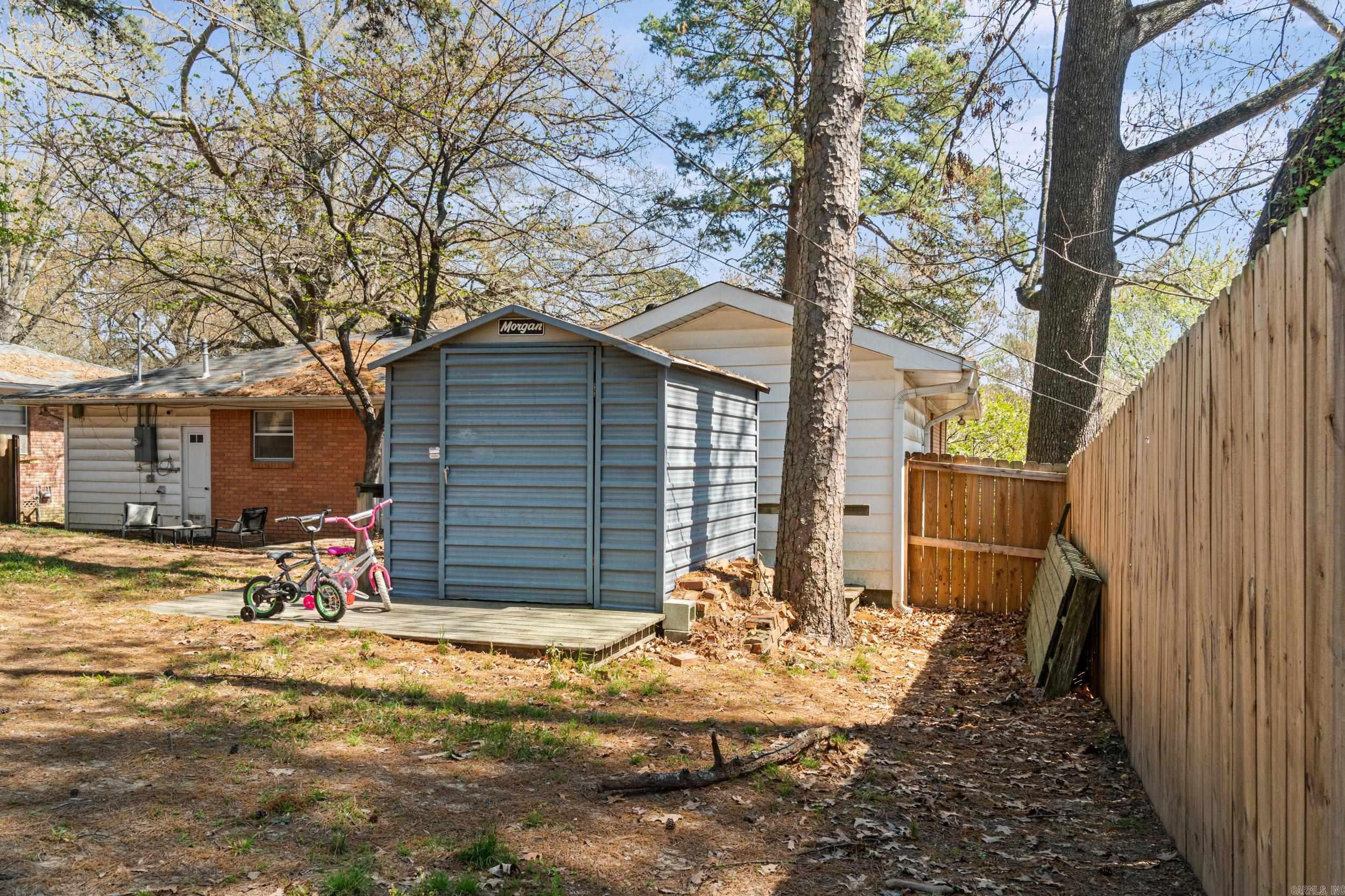 22 Holly Hill  Little Rock, AR