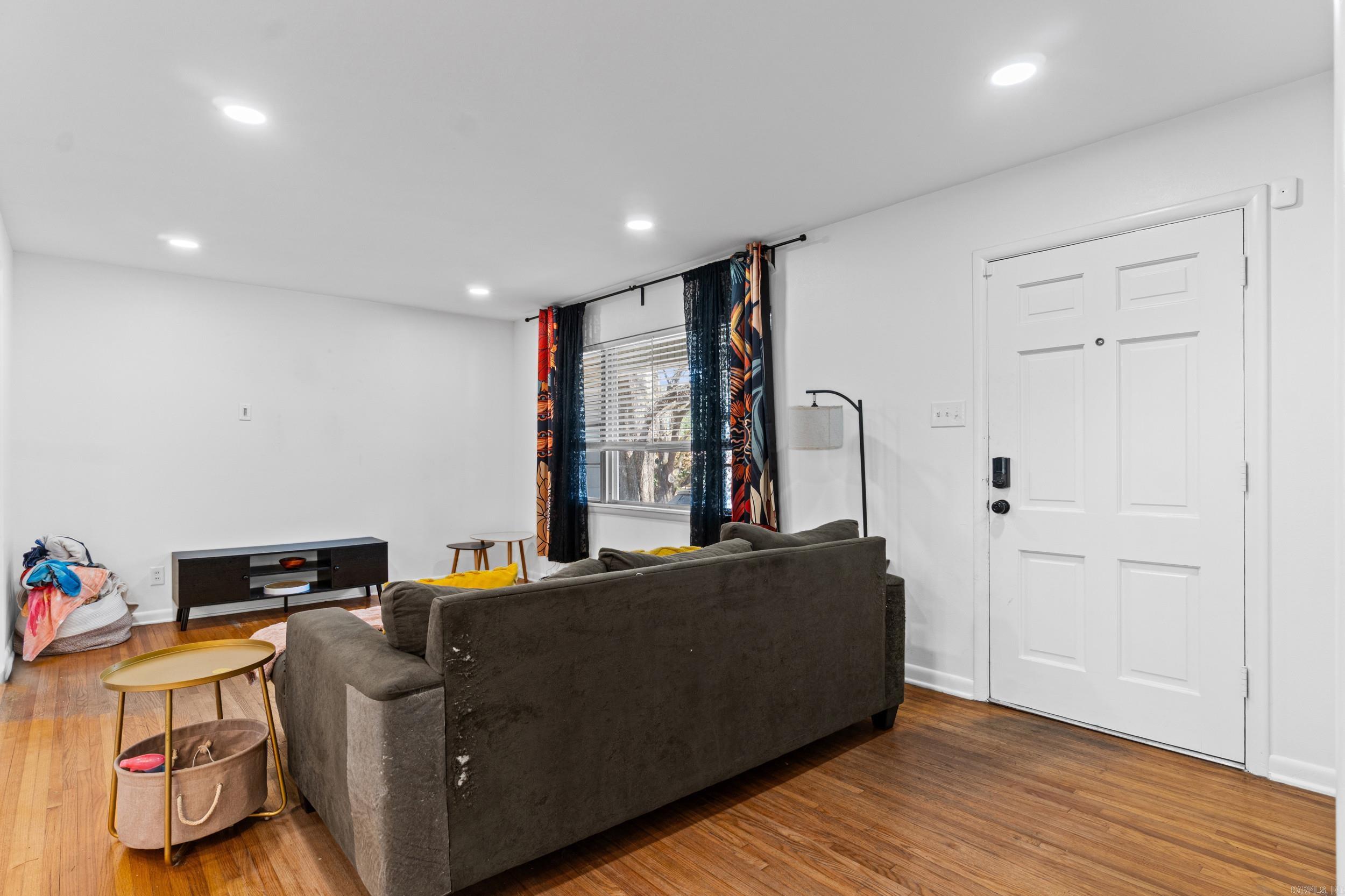 22 Holly Hill  Little Rock, AR