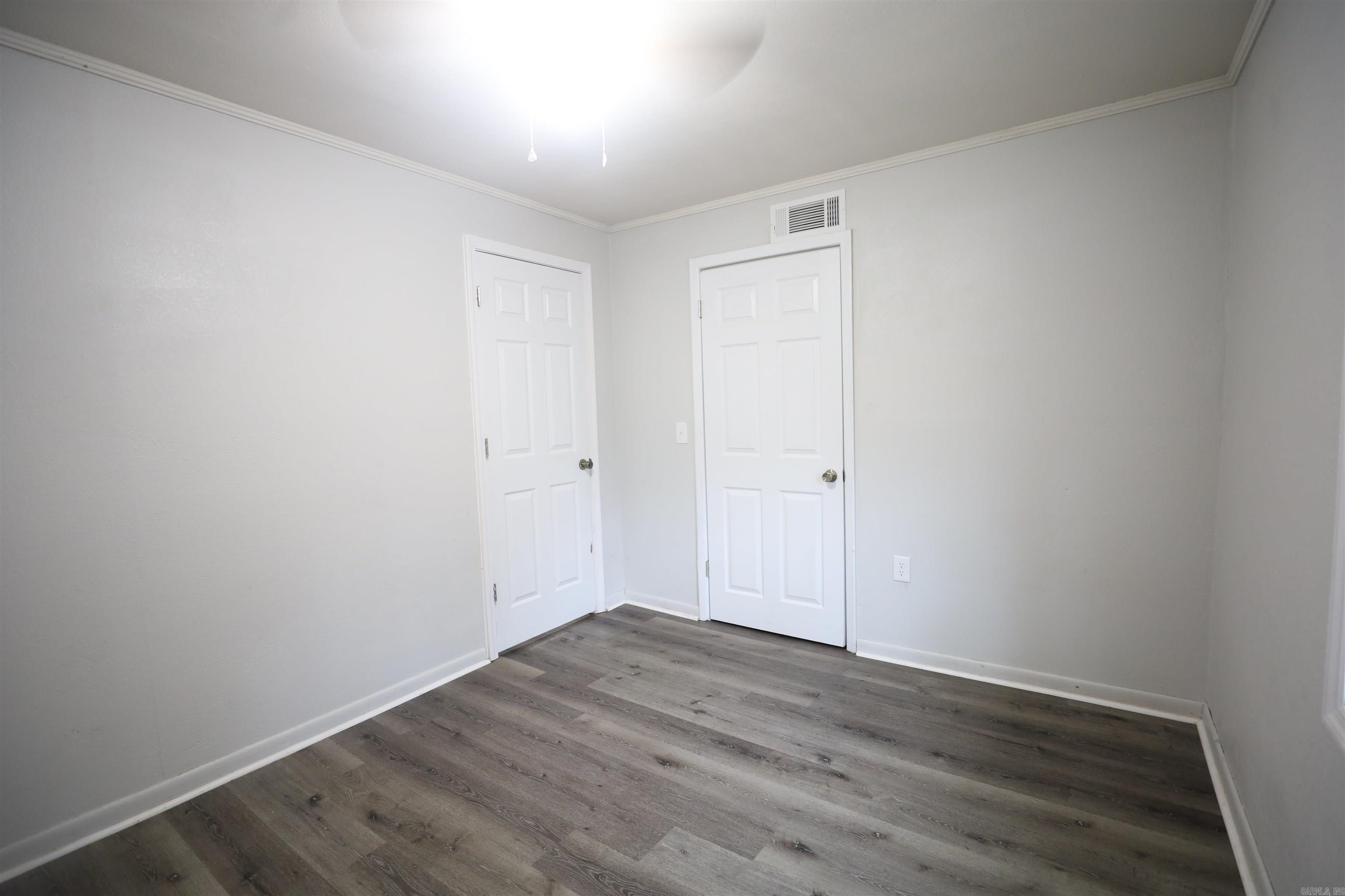 717/721 Ellis  Trumann, AR