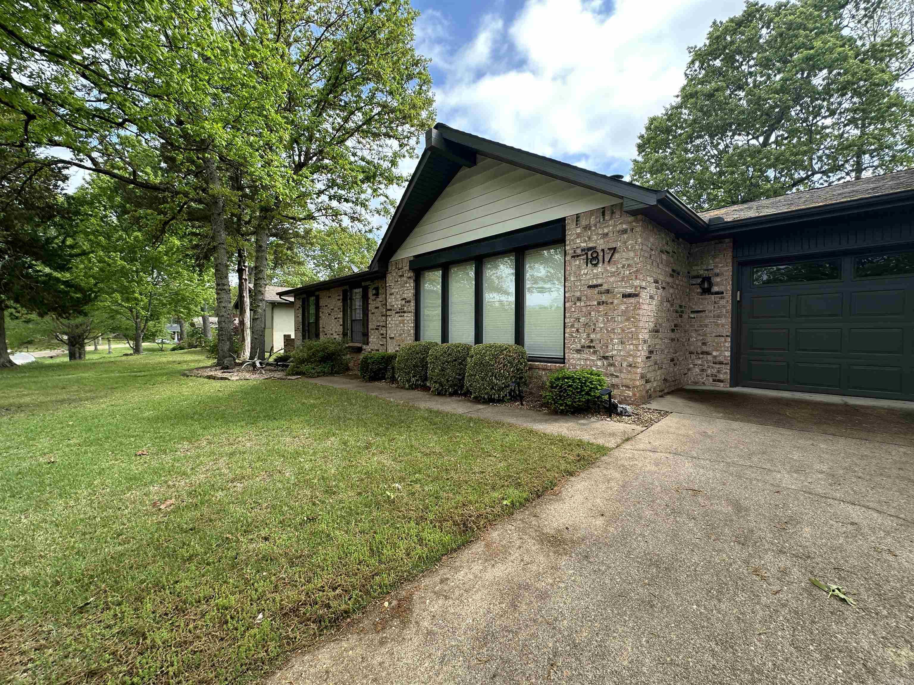 1817 Fairway Drive  Mountain Home, AR
