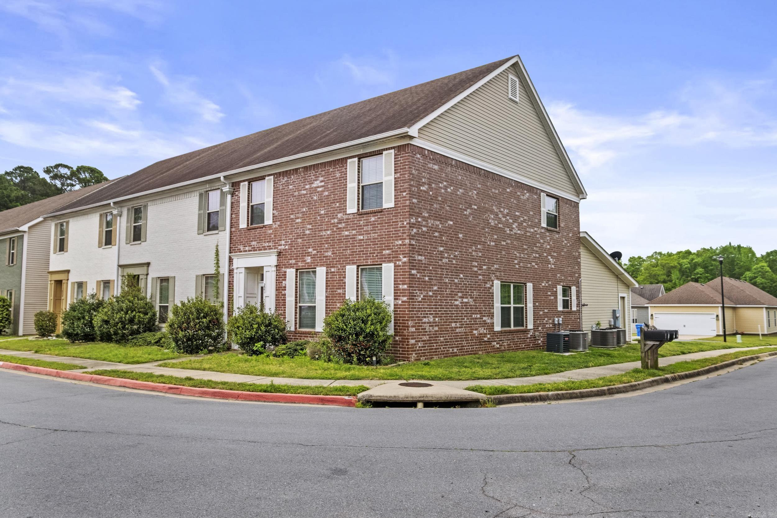 221 Prospect Park Circle  Bryant, AR