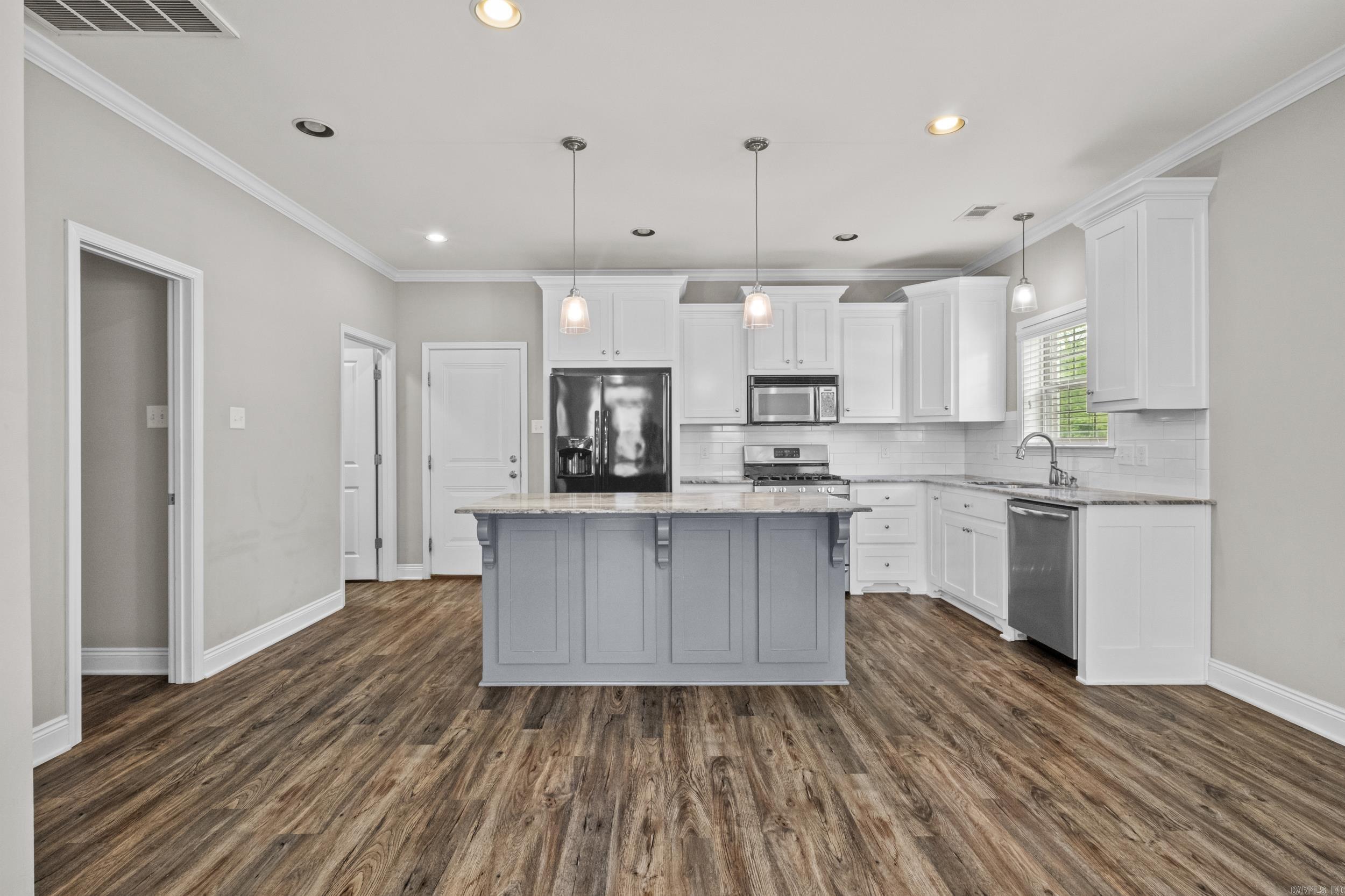 221 Prospect Park Circle  Bryant, AR