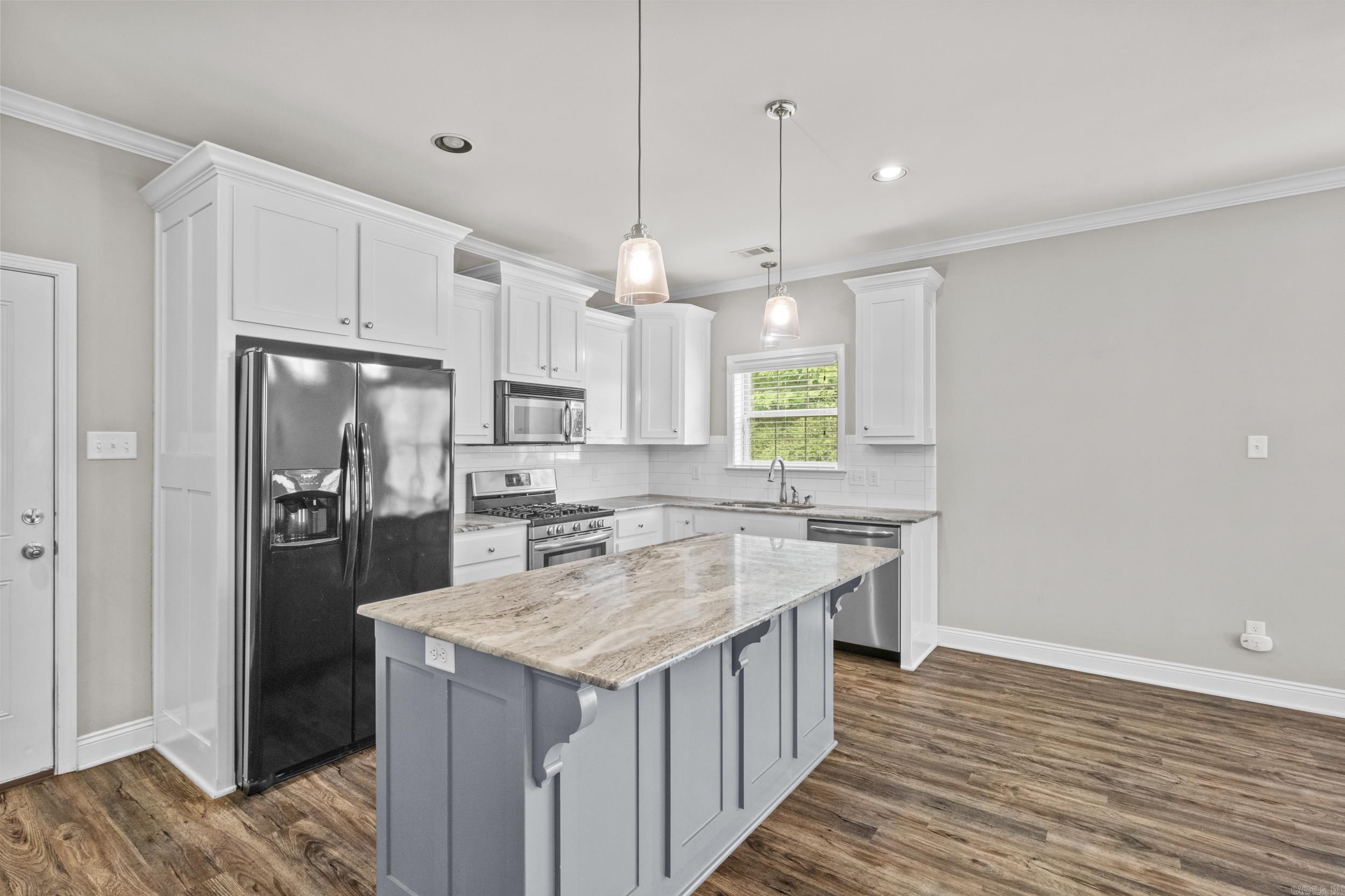 221 Prospect Park Circle  Bryant, AR