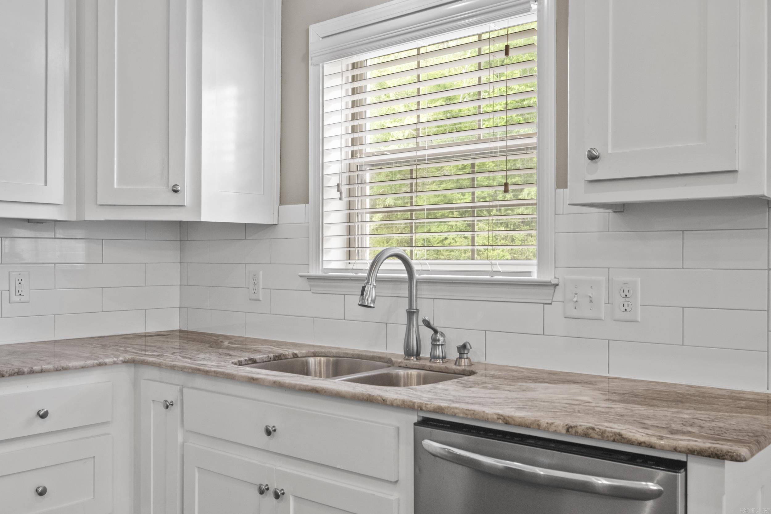 221 Prospect Park Circle  Bryant, AR