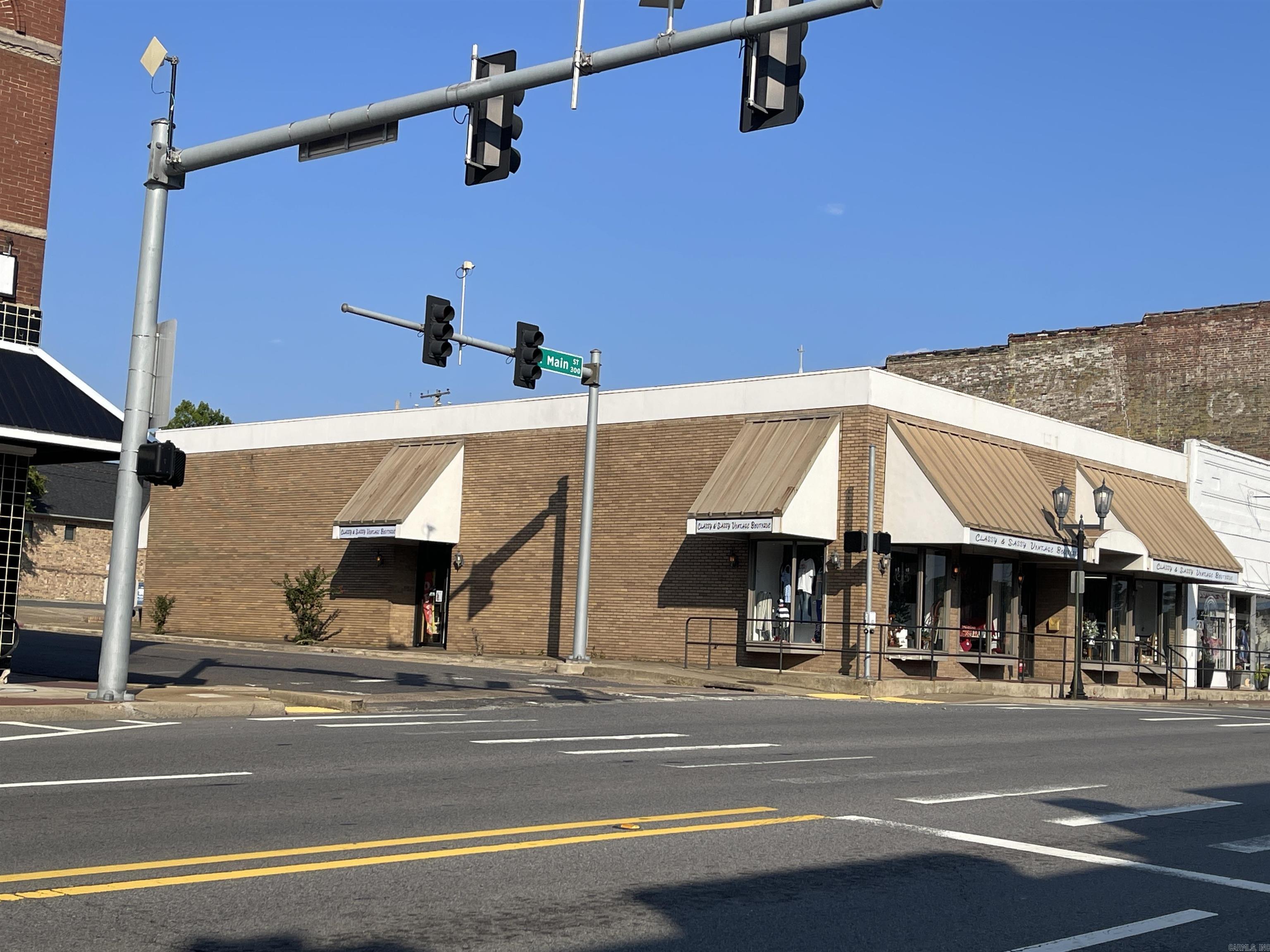 301 S Main  Malvern, AR