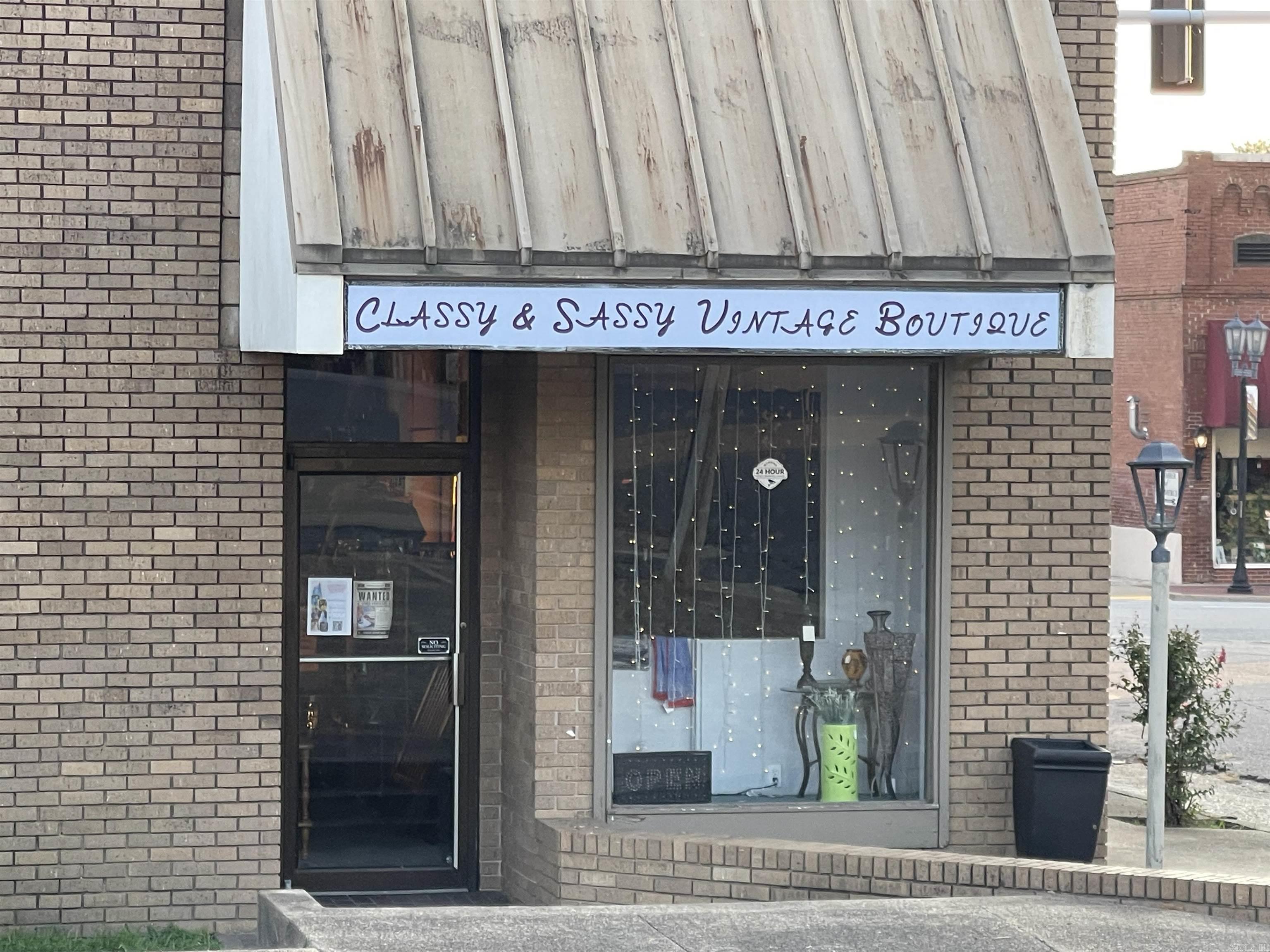 301 S Main  Malvern, AR