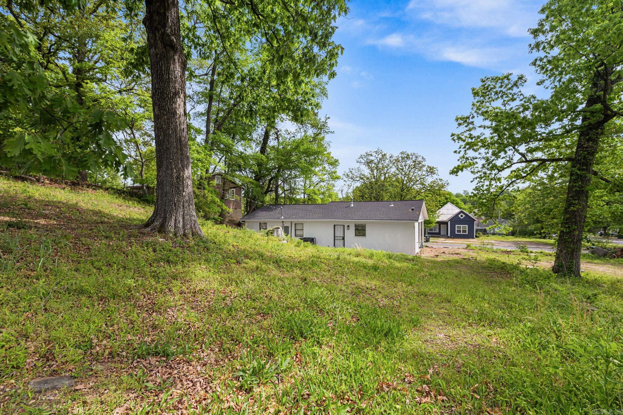 2716 Dr. Martin Luther King  Little Rock, AR