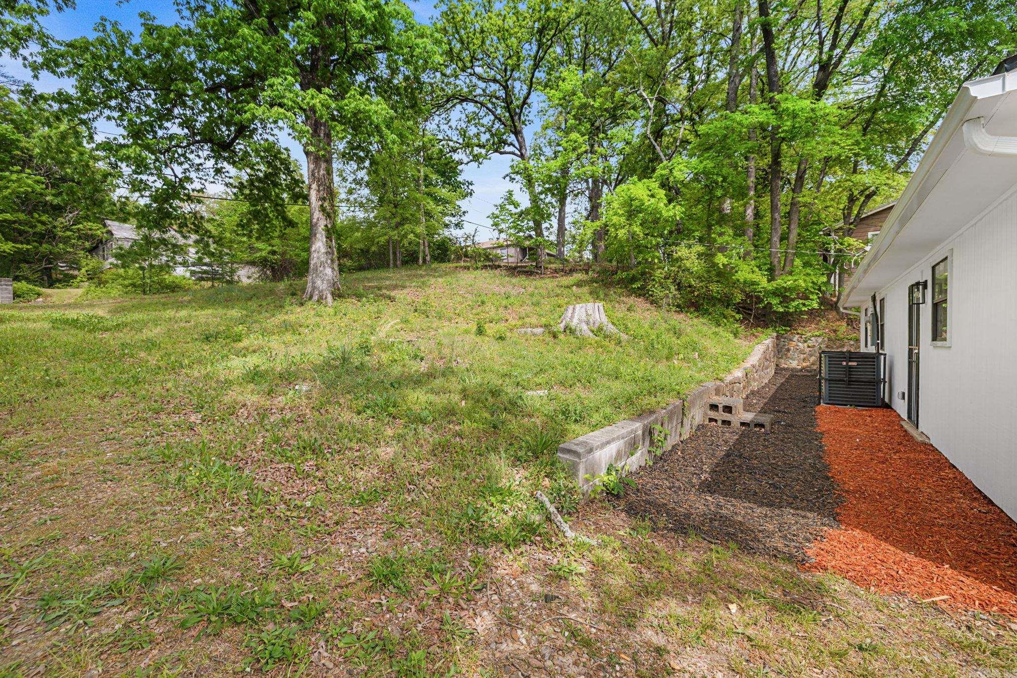 2716 Dr. Martin Luther King  Little Rock, AR